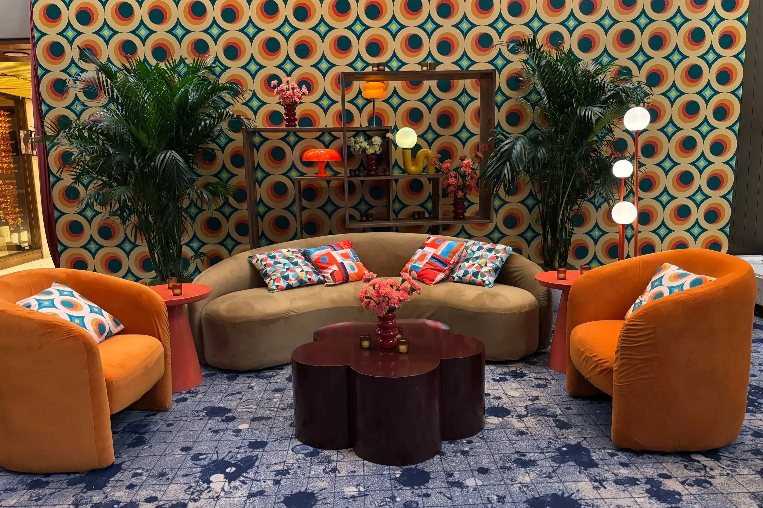 Full 1960s living room, including the wall