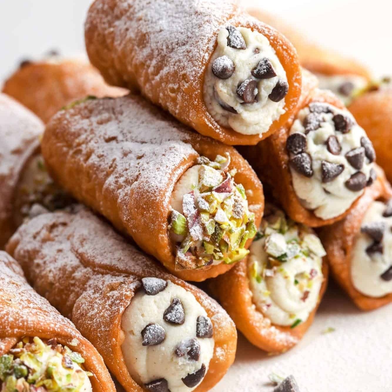 Cannoli-5.jpg