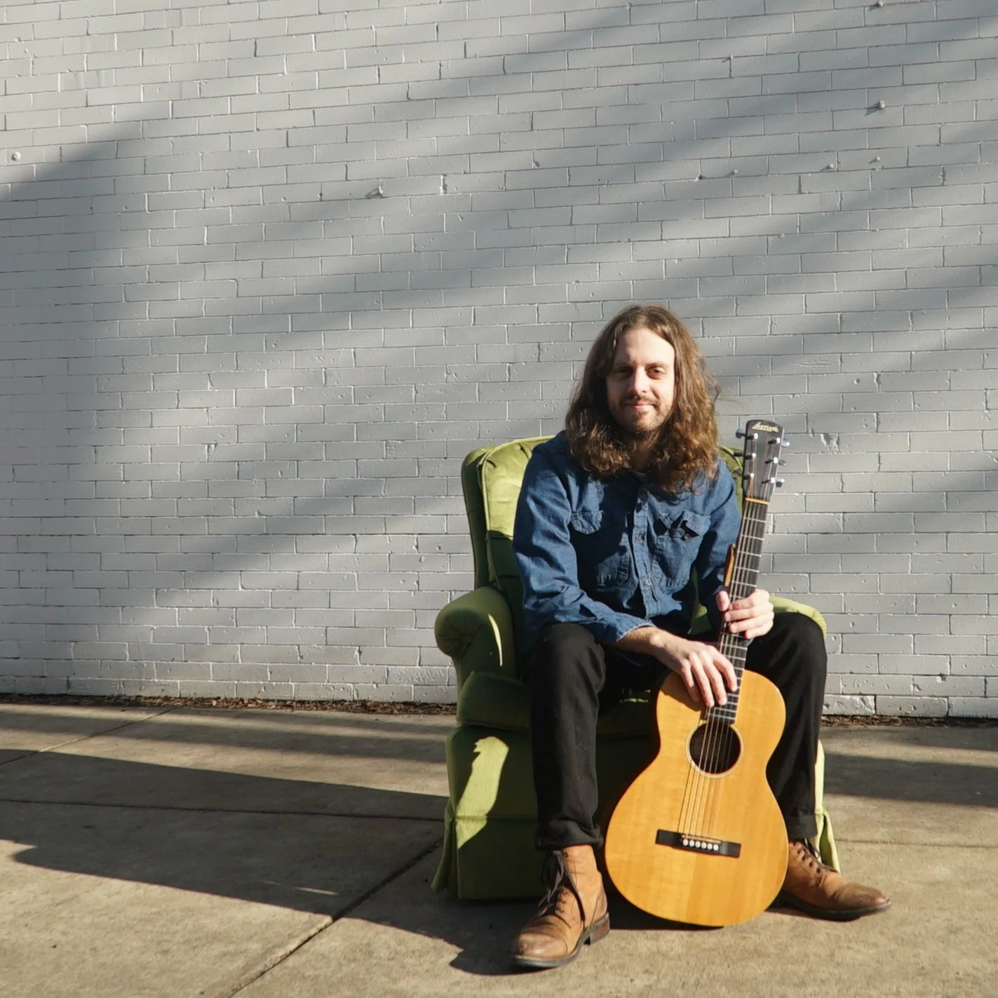 LIVE MUSIC: Ian Blackwood