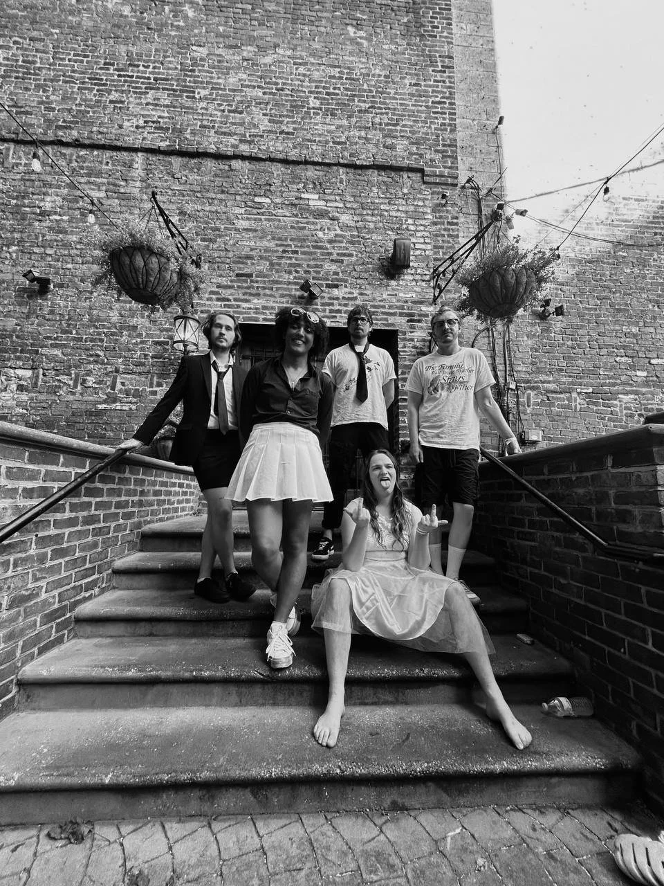 LIVE MUSIC: Joi Polloi w/ ZHTML