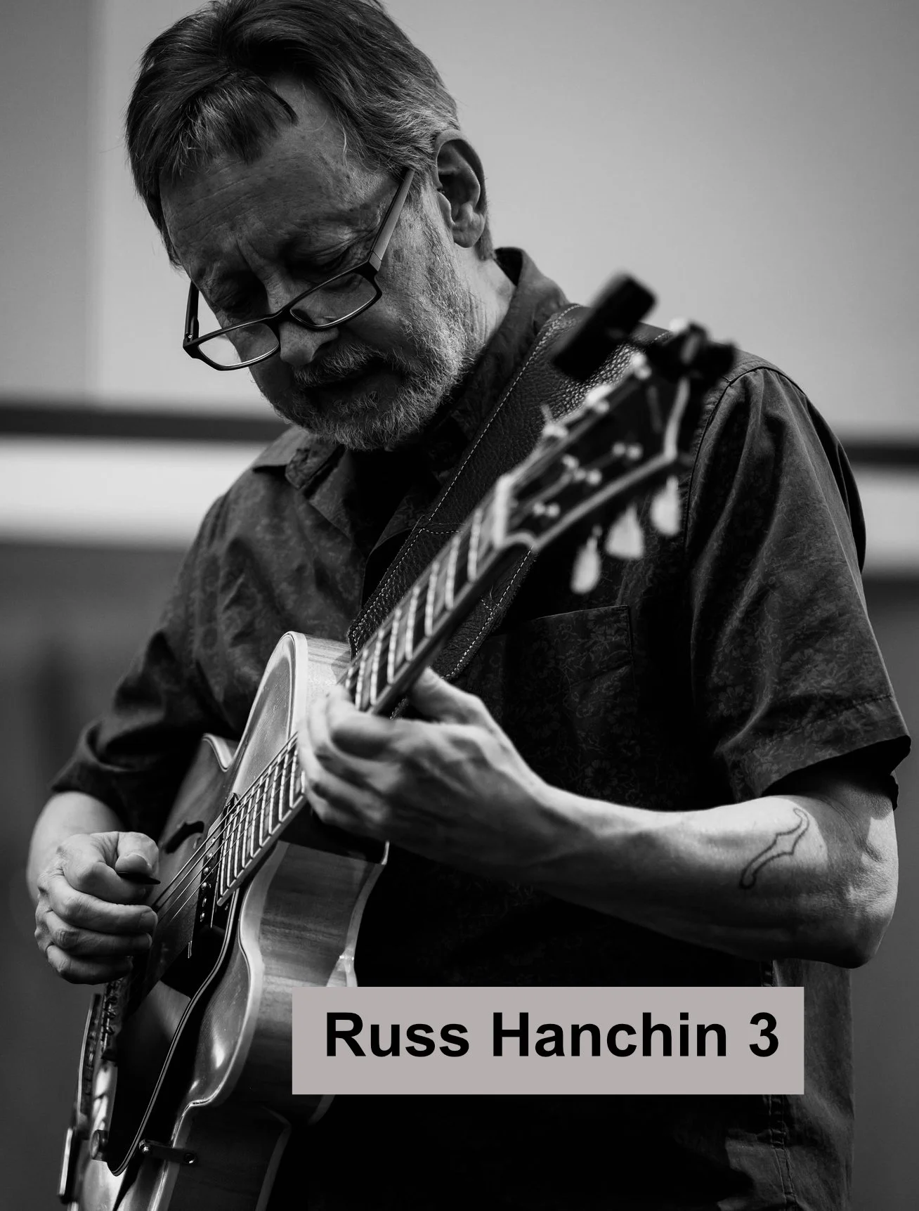 LIVE MUSIC: Russ Hanchin 3