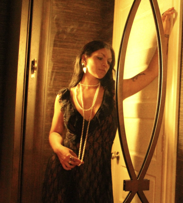 LIVE MUSIC: Lilah Moons