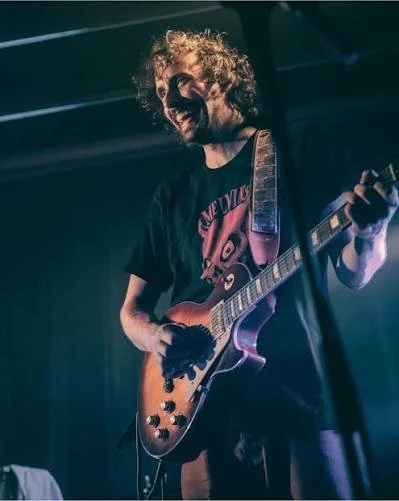 LIVE MUSIC: Corey Wells