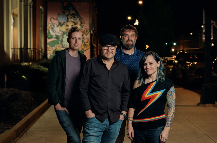 LIVE MUSIC: Portico