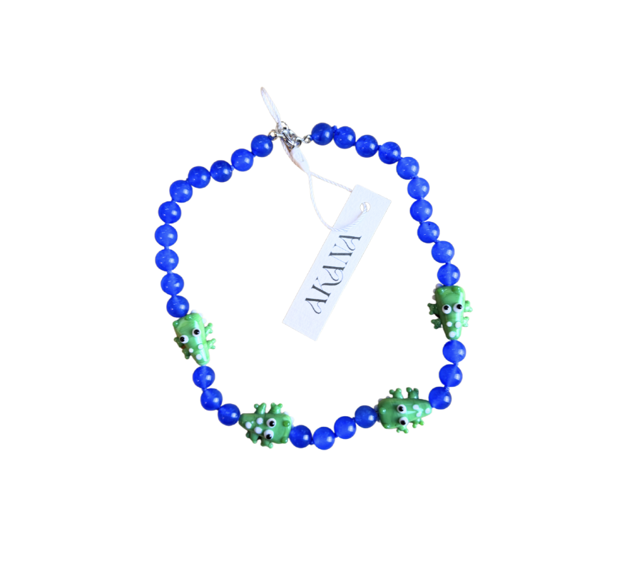 crocodile (dark blue)