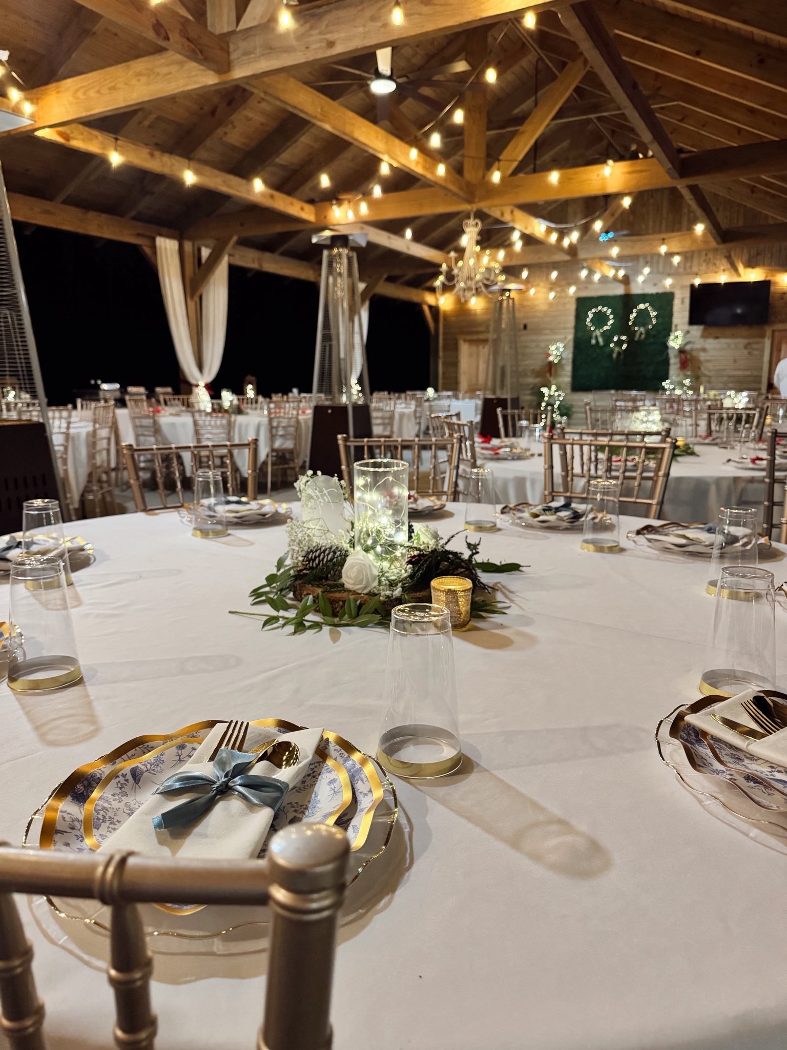 pav table setting.jpg
