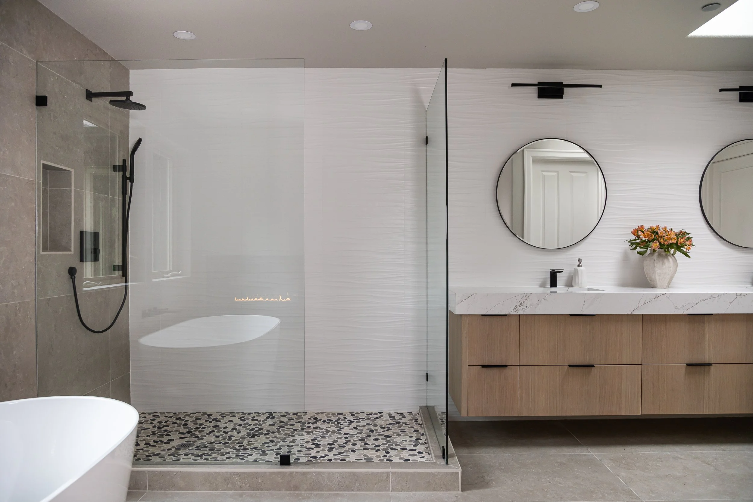 LakeWildernessHouseFairspringDesignInteriorPhotobyKristinaPearlPhotographyinMapleValley,WA-0160.jpg