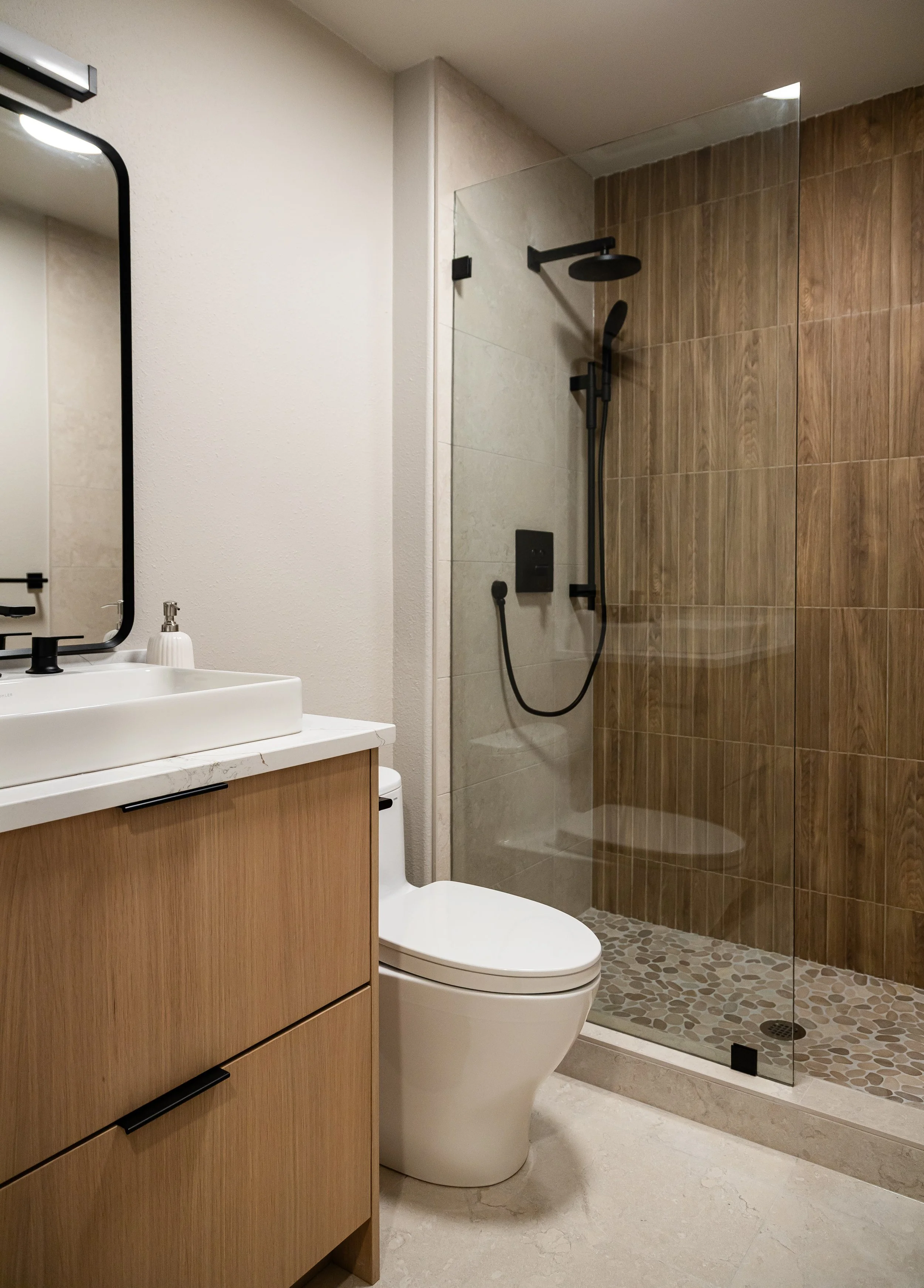 LakeWildernessHouseFairspringDesignInteriorPhotobyKristinaPearlPhotographyinMapleValley,WA-0224.jpg