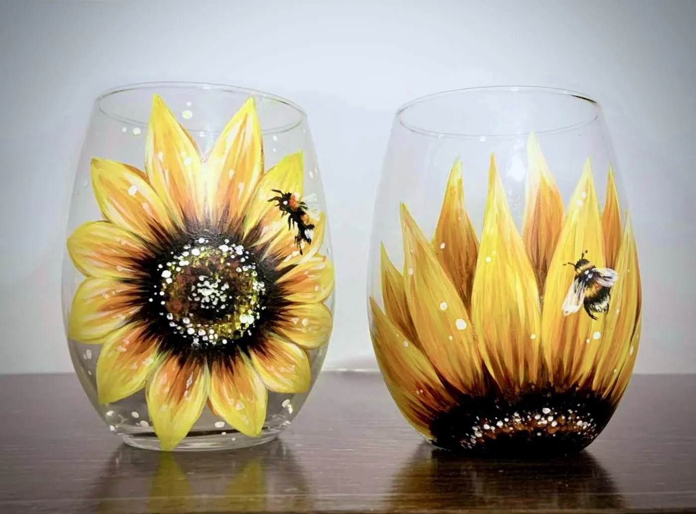 Sunflower and Pollinator Wine Glasses