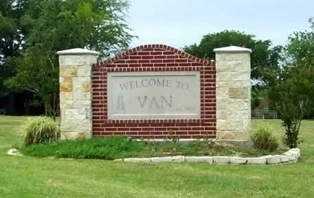 van-texas-welcome-sign.jpeg