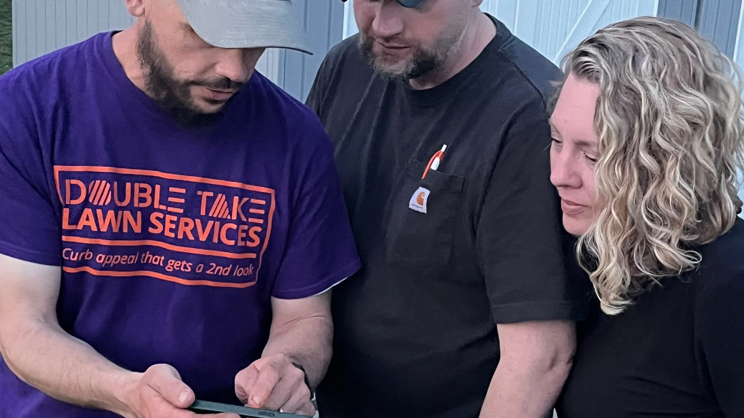 affordable lawn care services in Altoona, IA