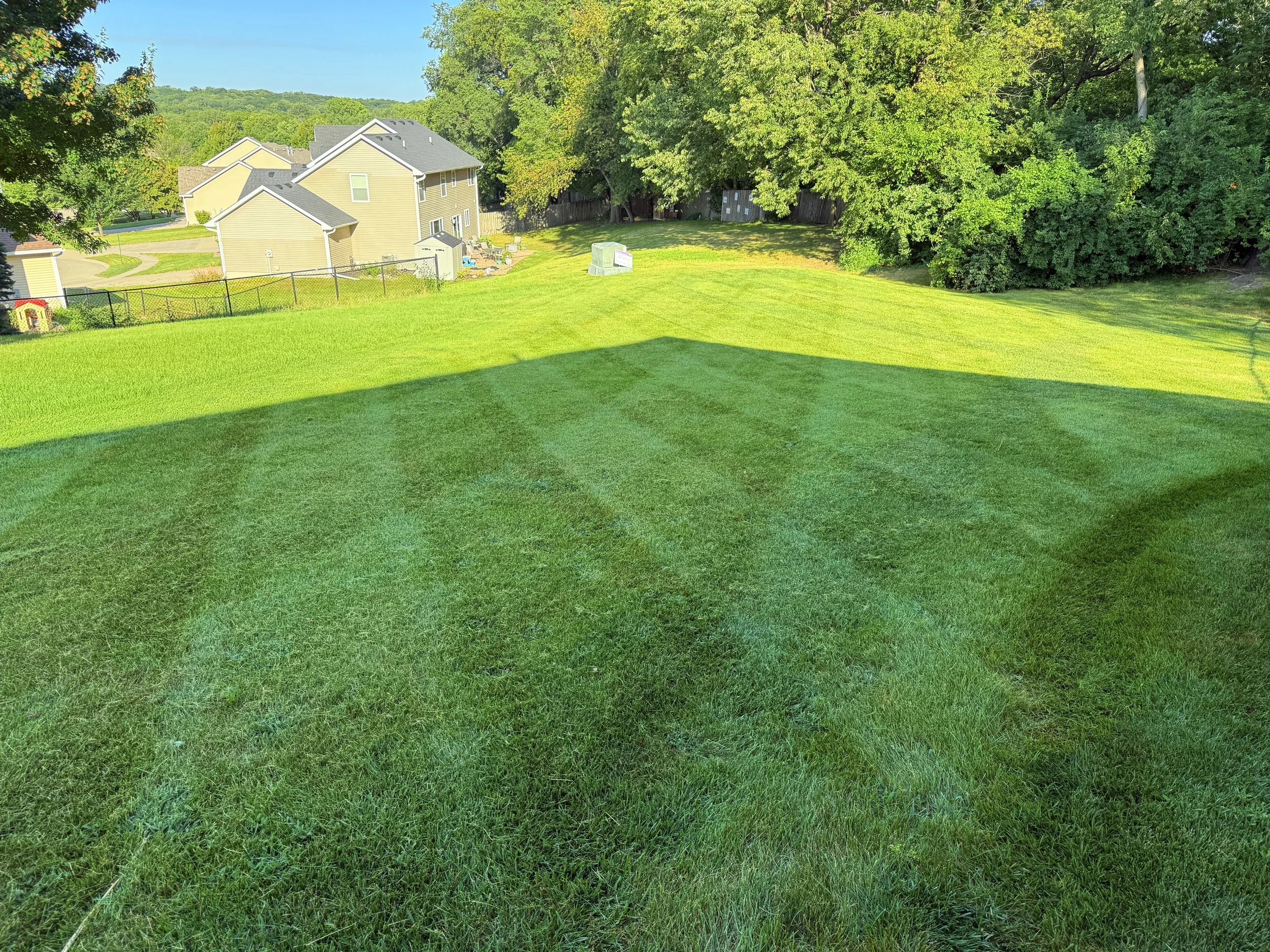 Grass Cutting-Altoona_IA_50009-Double Take Lawn Services.jpg