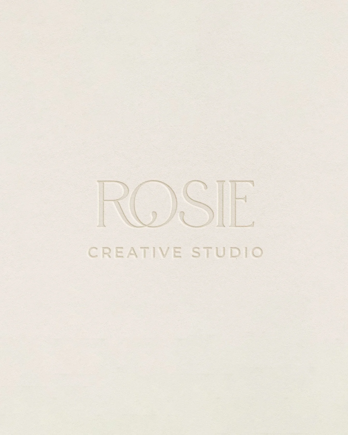 Introducing the new face of Rosie Creative Studio 🖤

2025 not only made me a Bride-to-be myself, it also brought so much growth for my little business 👩🏼&zwj;💻

So as the new year ticks over I felt it was the perfect time to redesign &amp; refres