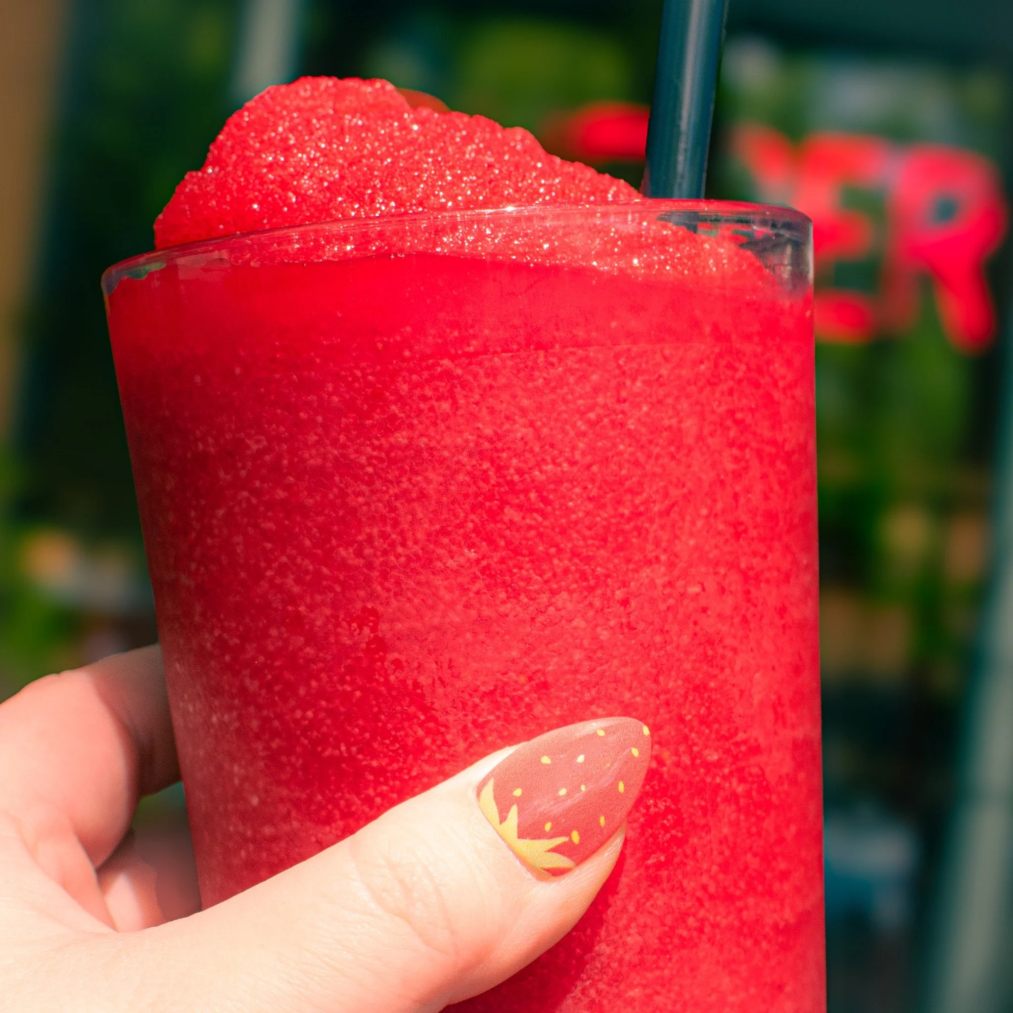 Lookin’ like a Strawberry Basil Slushy kind of day โ๏ธ๐๐ฑ