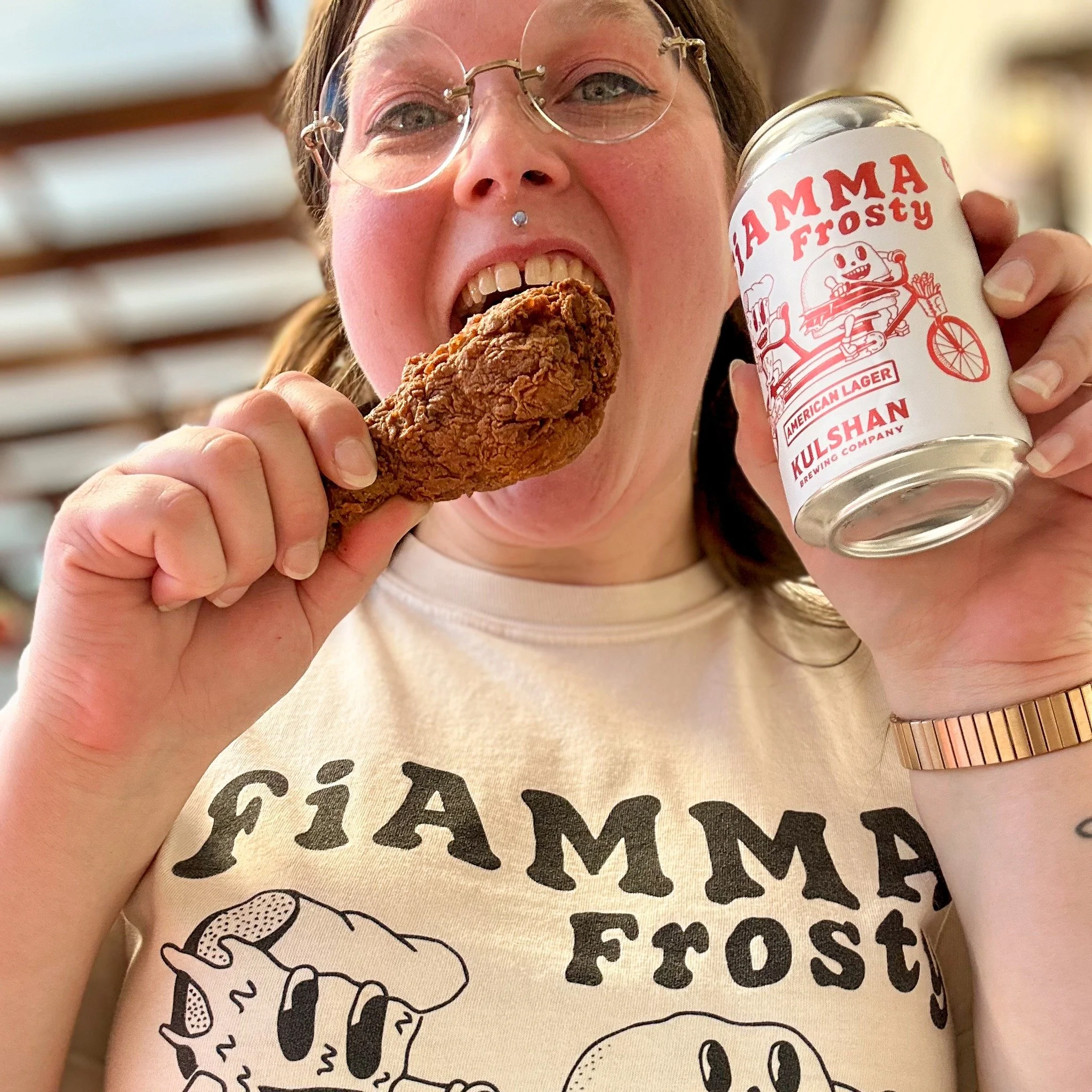 What comes first - the chicken or the beer? ๐๐บ Decide for yourself tonight at our first Sunday Fried Chicken Night! Crispy, crackly, crunchy two piece combos, slaw, biscuits, house-made sauce flights, Edaleen custard sundaes, and cheap beers - is t