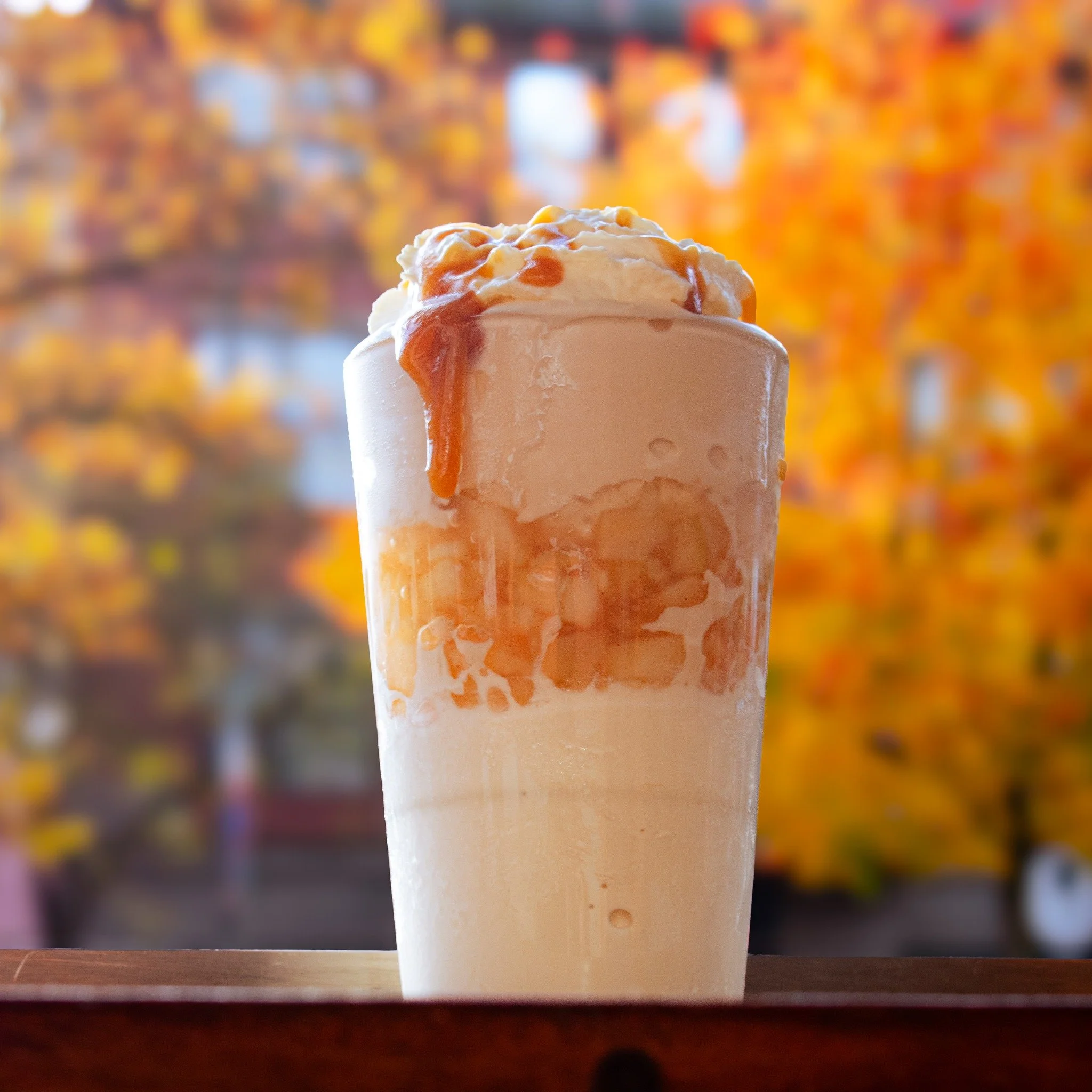 🍏 How ya like them apples 🍏 Personally, we like &lsquo;em smothered in caramel so when it&rsquo;s apple season, what else would we do then make a Caramel Apple Milkshake?! 

Caramel custard is layered with ooey-gooey spiced apple compote and topped