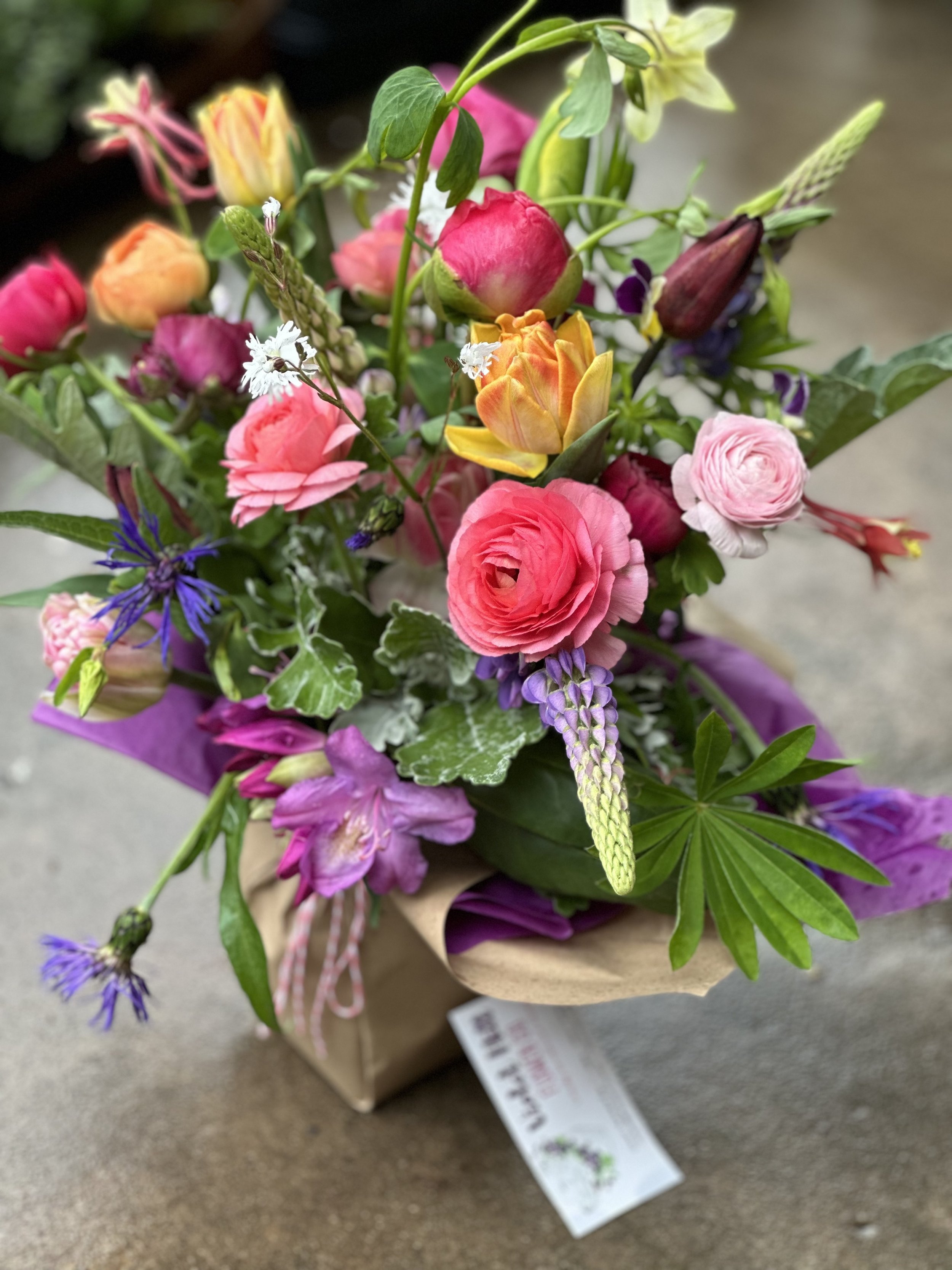 2024 May bouquet 4503.jpg