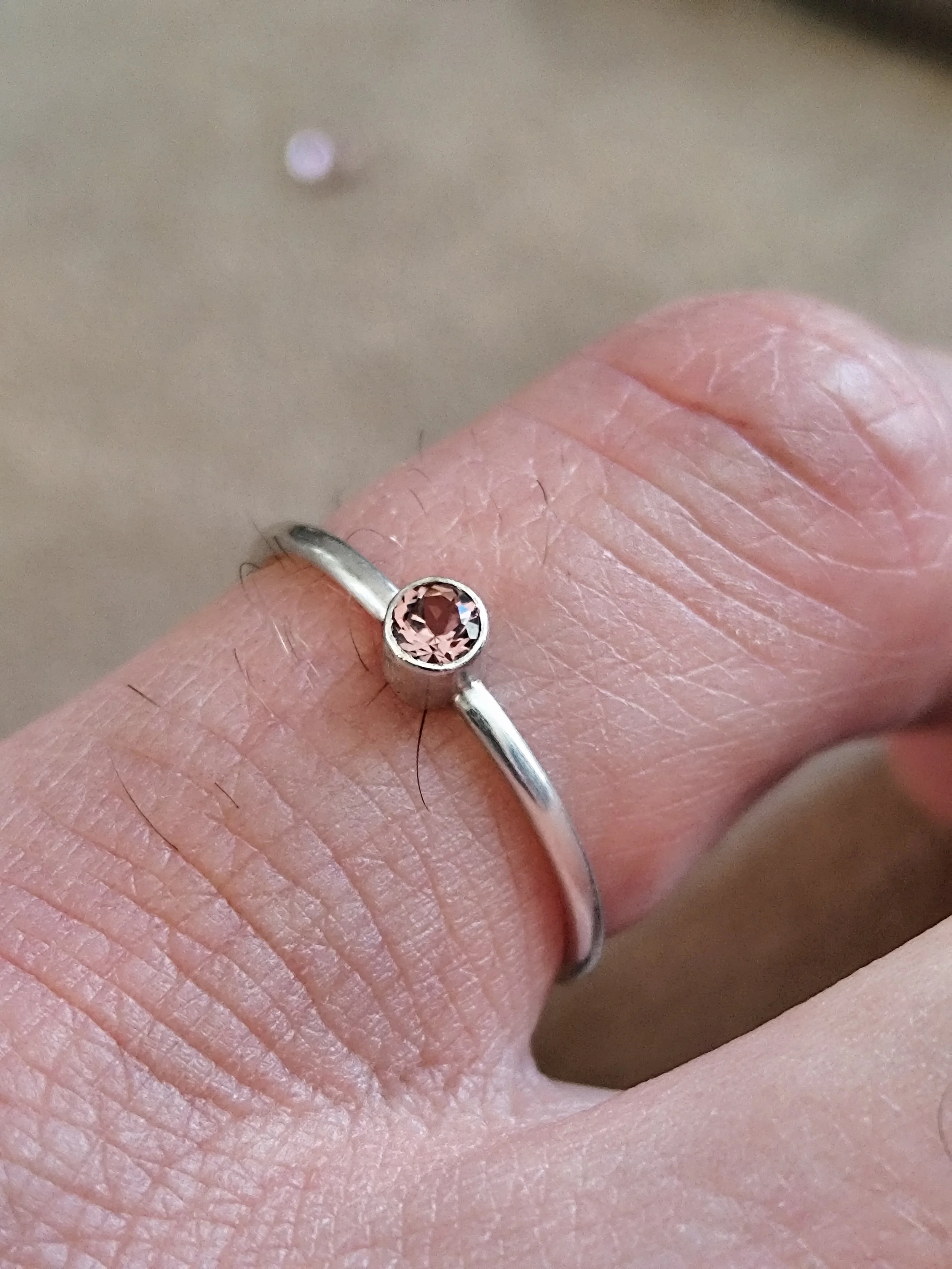 Bague en argent et tourmaline rose