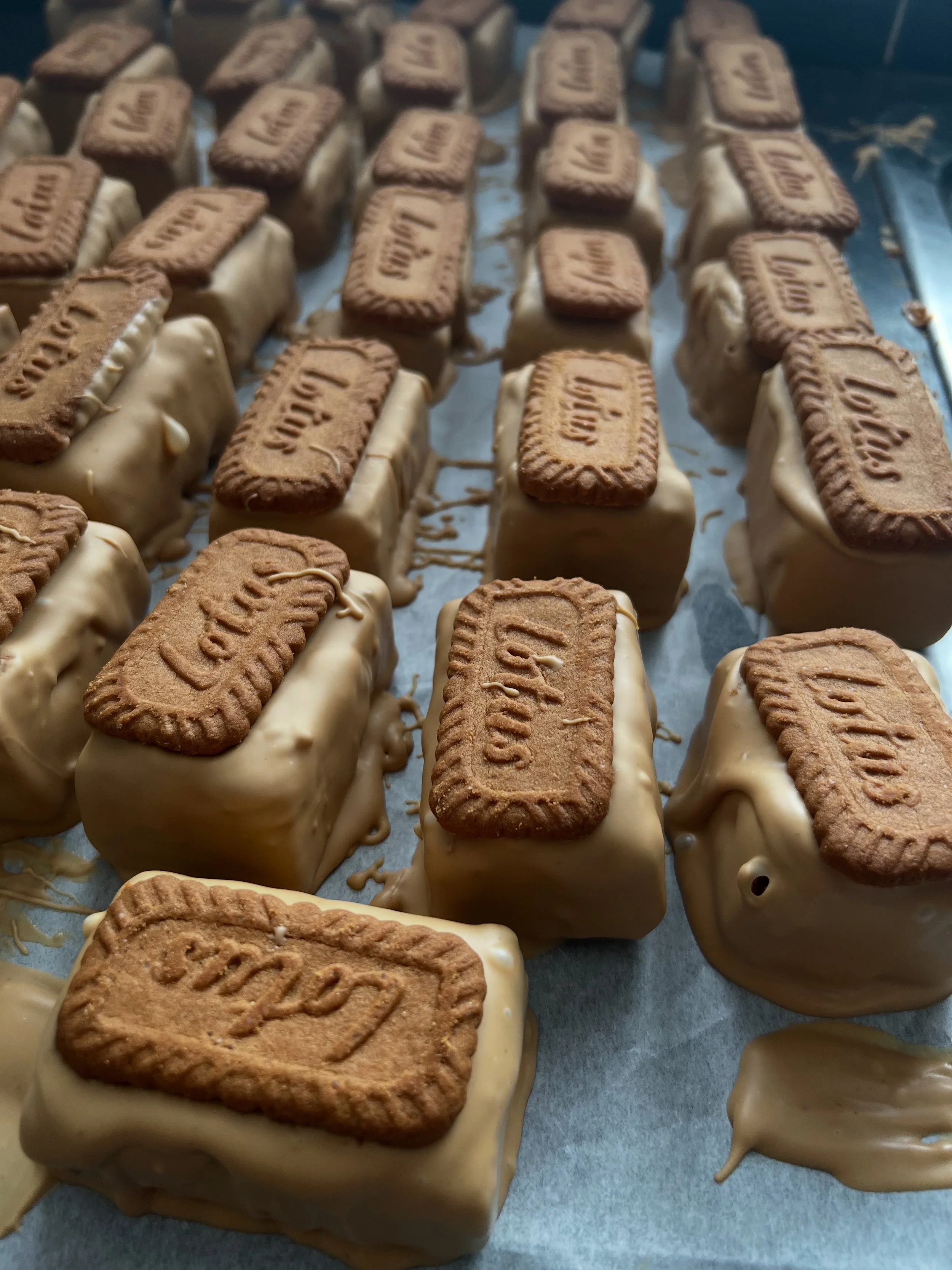 Biscoff Blondies.jpg