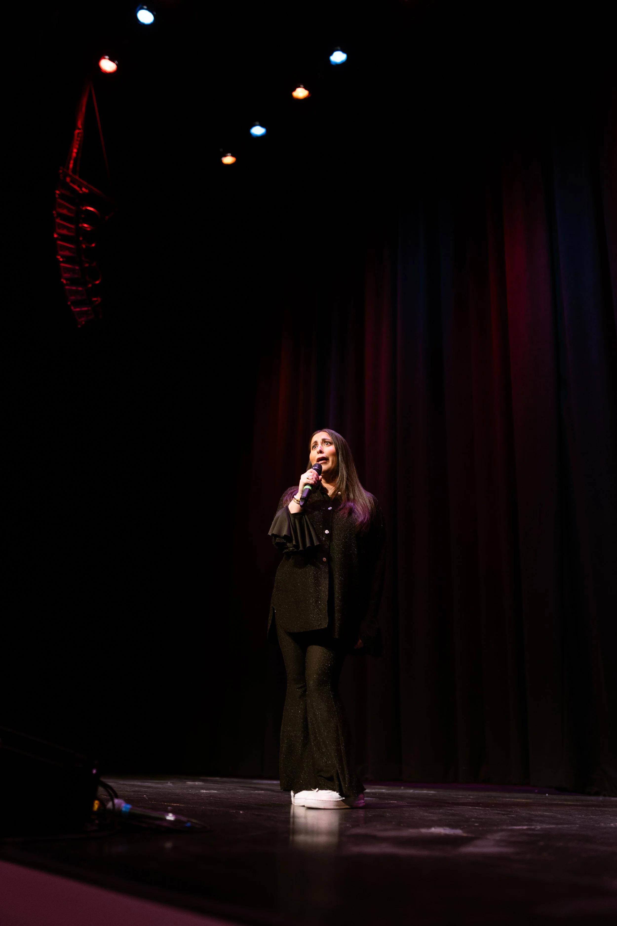 Claudia Oshry, Not Like Other Girls Tour