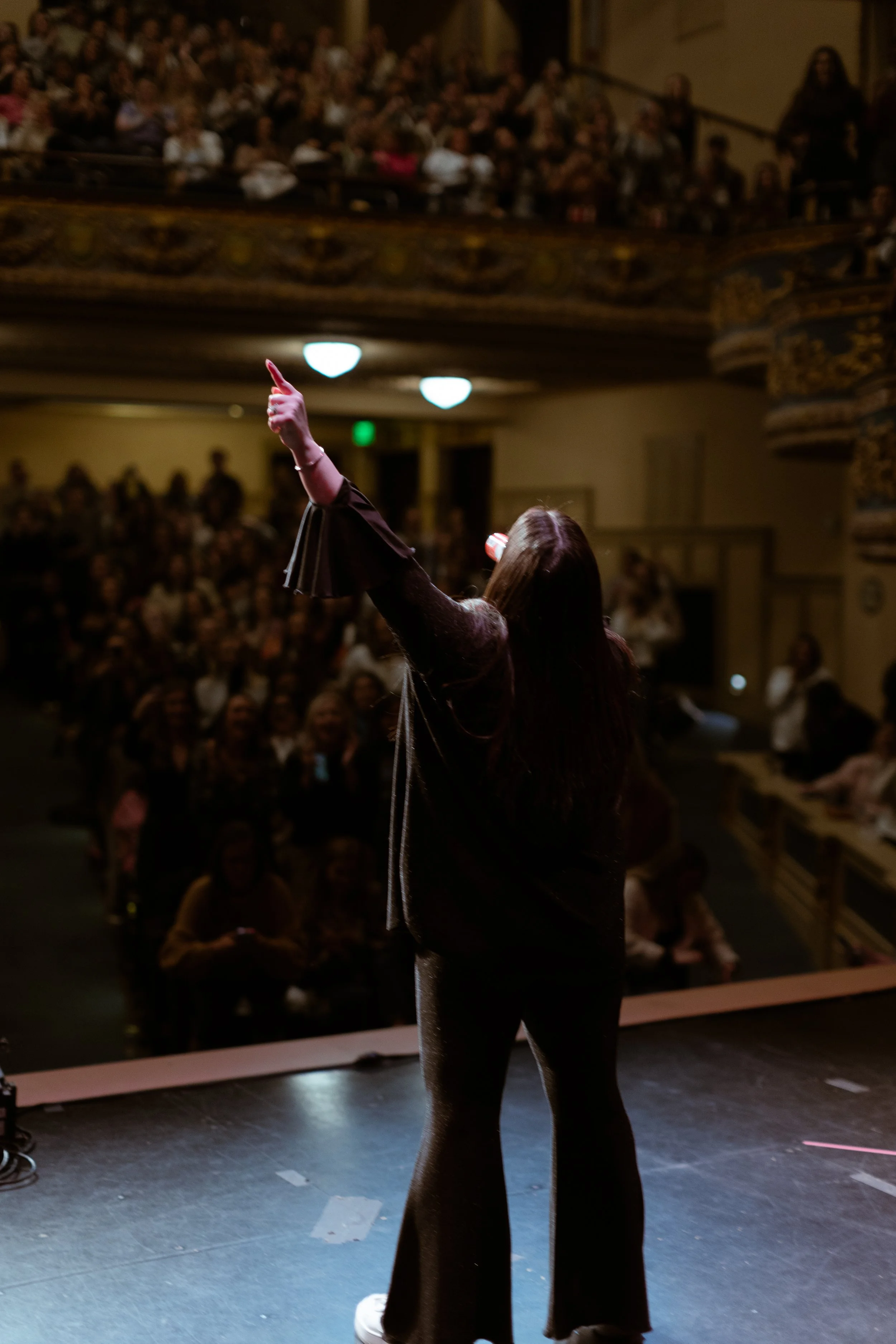 Claudia Oshry, Not Like Other Girls Tour