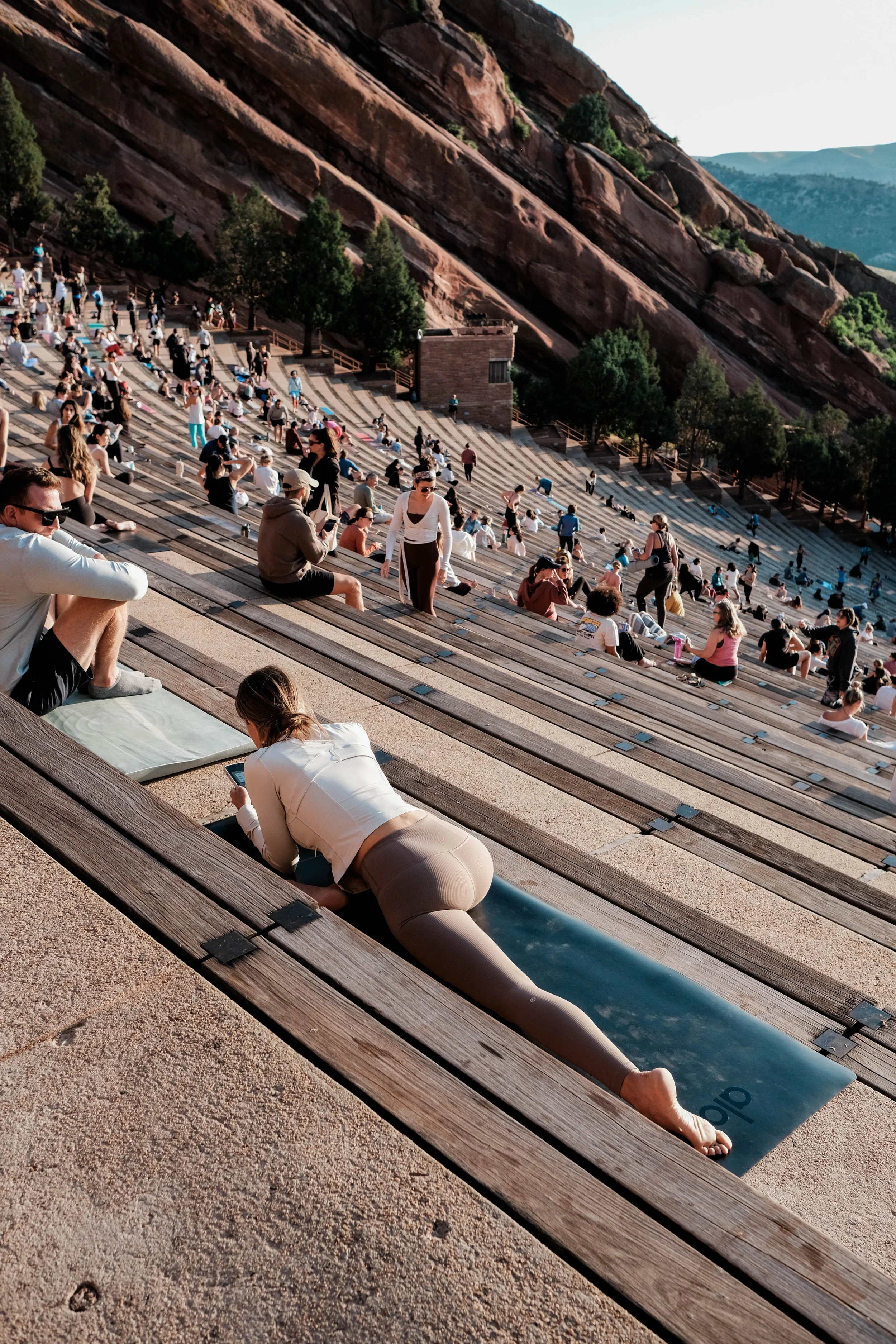 YogaOnTheRocks-June28-byLydiaKerr-18.jpg