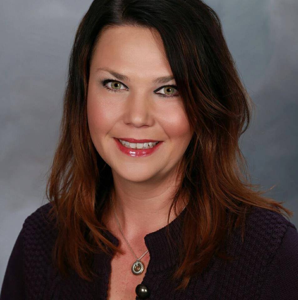 A photograph of Dr. Rebecca Russo, the owner of R&R IV Drip Bar in Mansfield, CT