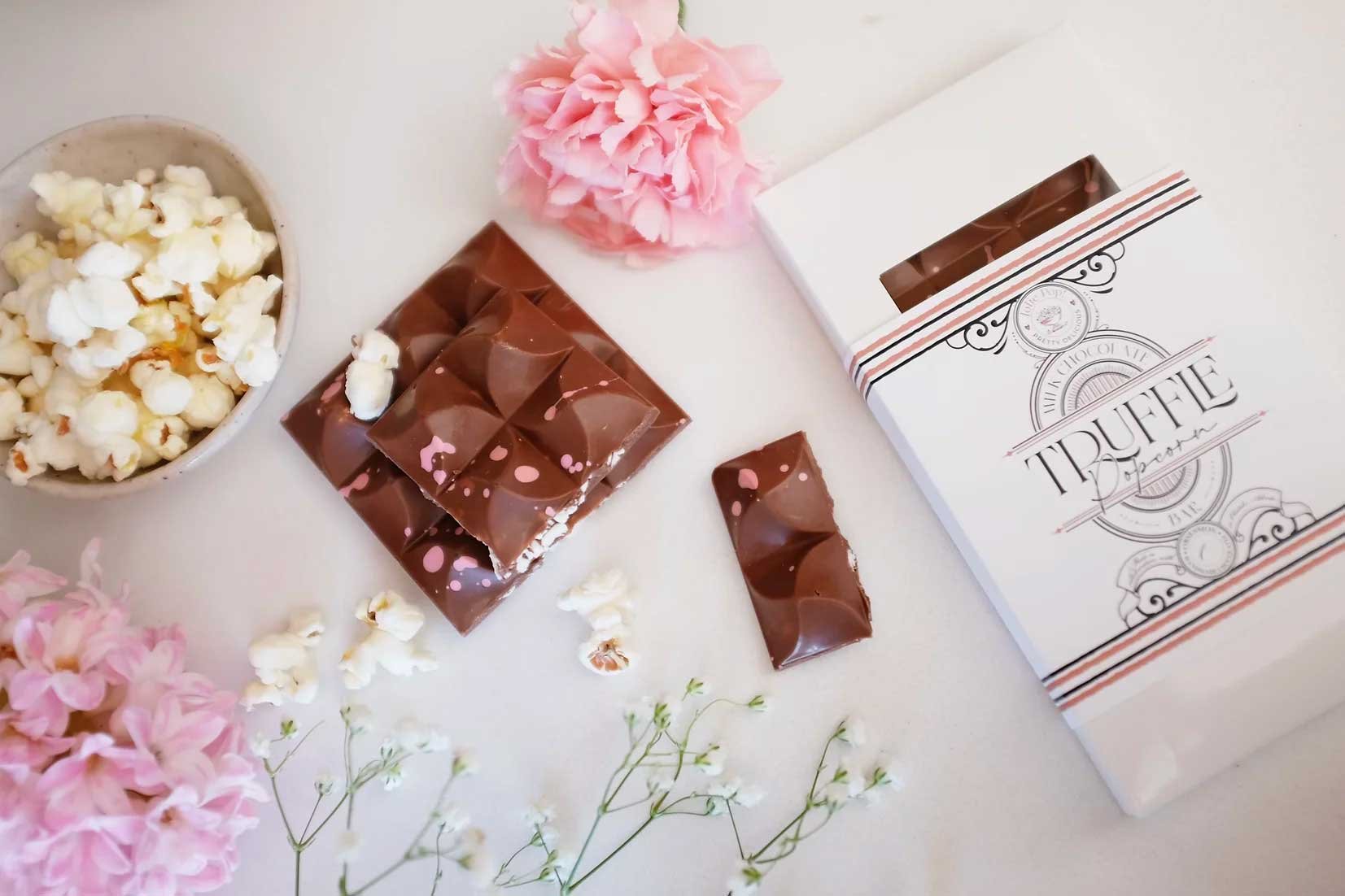 jolie-pop-truffle-popcorn-bar.jpg