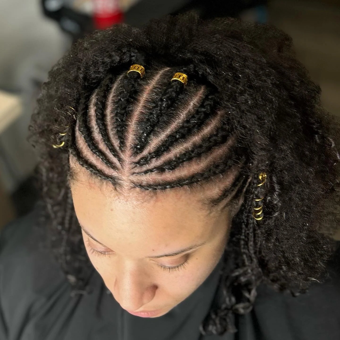 Afro and braids😍🌸

Last client of today

.

.

.

Click the link on my ig bio 
 to book your appointment with me. #dallashairstylist #arlingtonhairstylist #planohairstylist #friscohairstylist #grandprairehairstylist #dallasmavericks #grapevinehairs