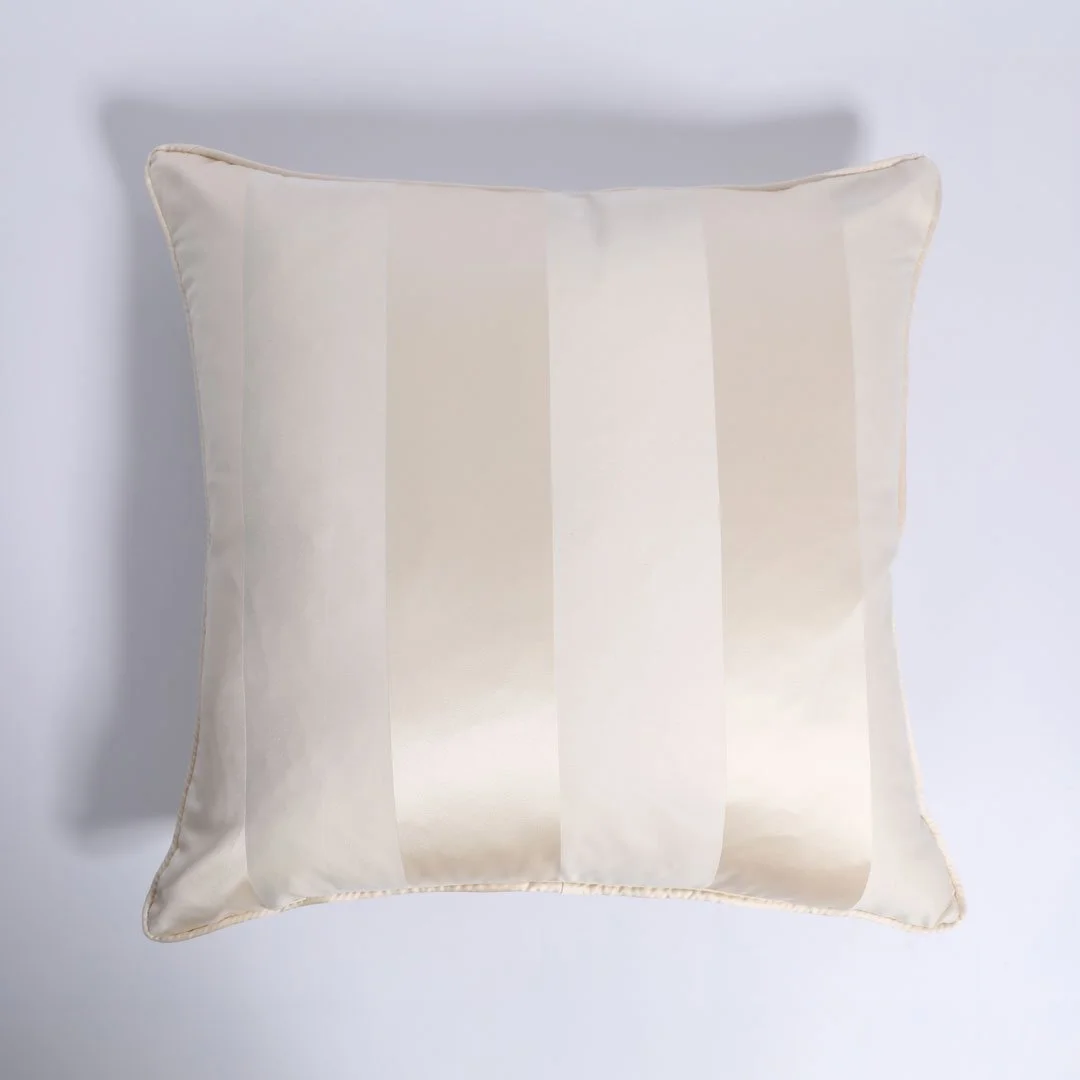 AD_Curtains&Cushions_Online_Store_Isla_50x50cm_Top.jpg