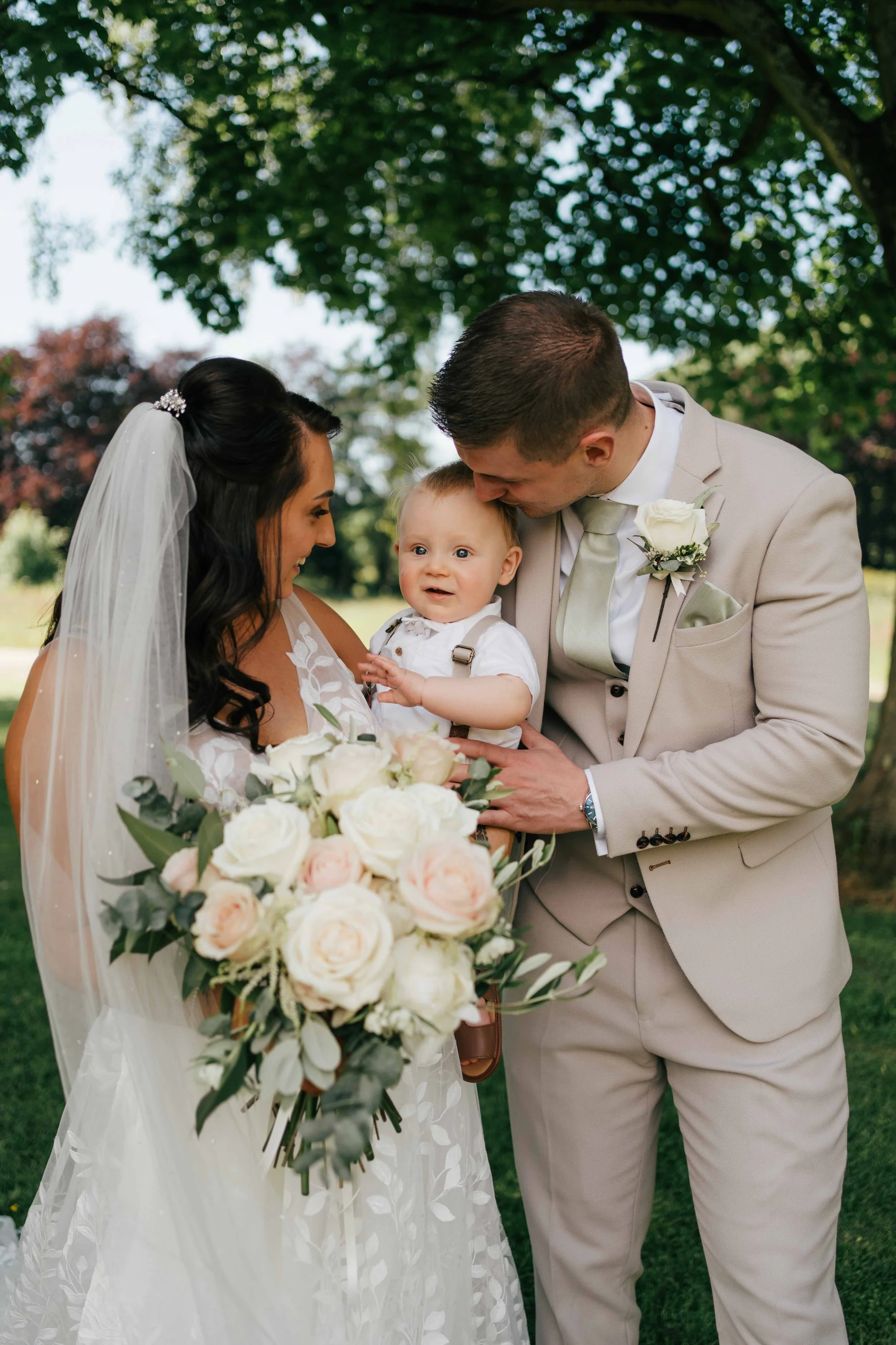Hackness-Grange-Family-Portrait-Wedding.jpg