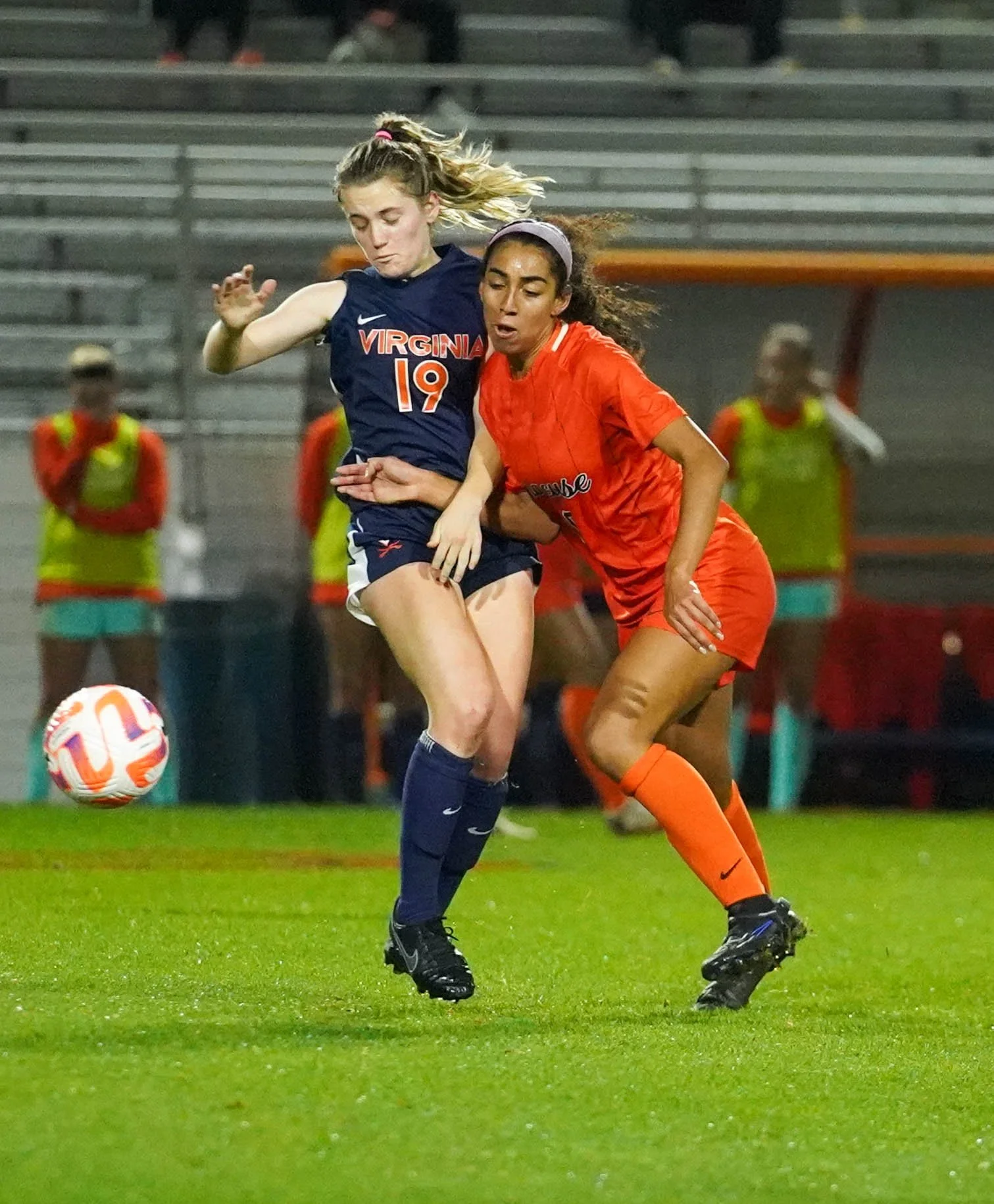 23-10-26 Wsoc v Virgnia_EGT-20.jpg