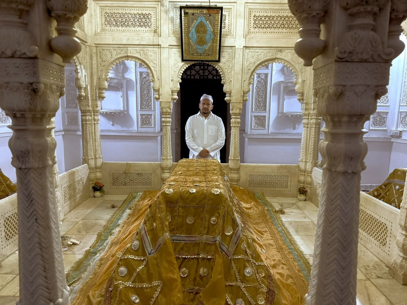 A New Spiritual Opening in the Sufi Landscape: Jalalpur Sharif and the Chishti-Akbari Synthesis