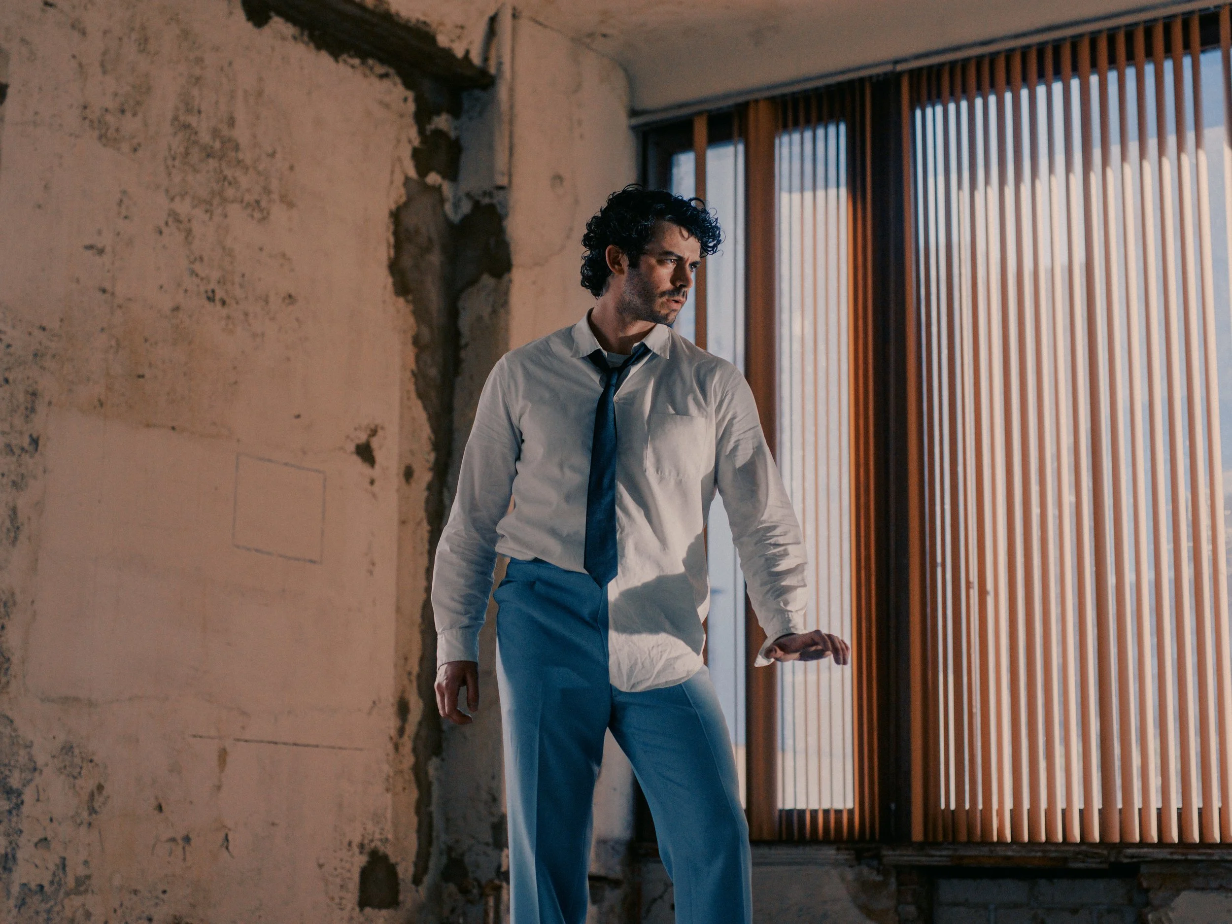 TLGW_V234.jpg
