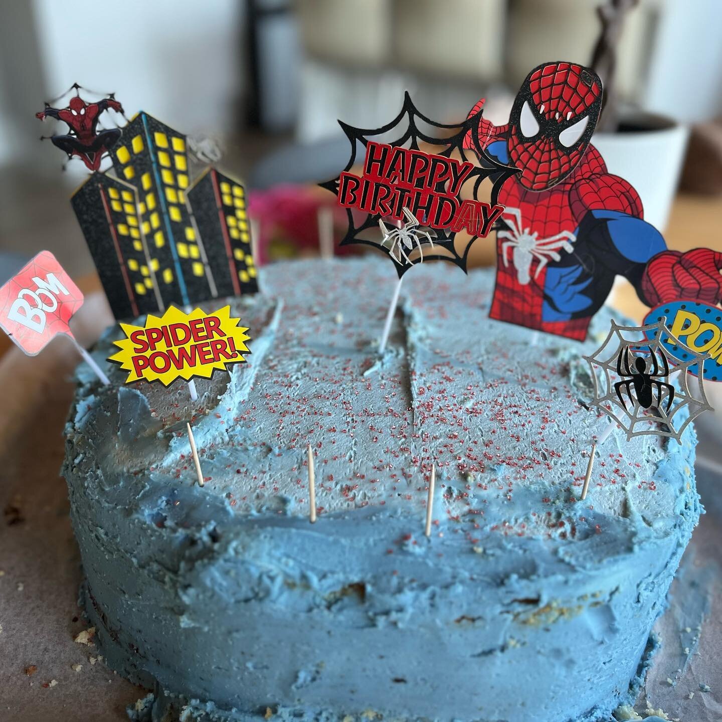 This 18 inch round, 3-layer Spidey cake (filled with chocolate loonies) made one little boy very happy today!! Happiest 6th birthday to our darling boy Clavier! @kenzie_mah2 for baker of the year!