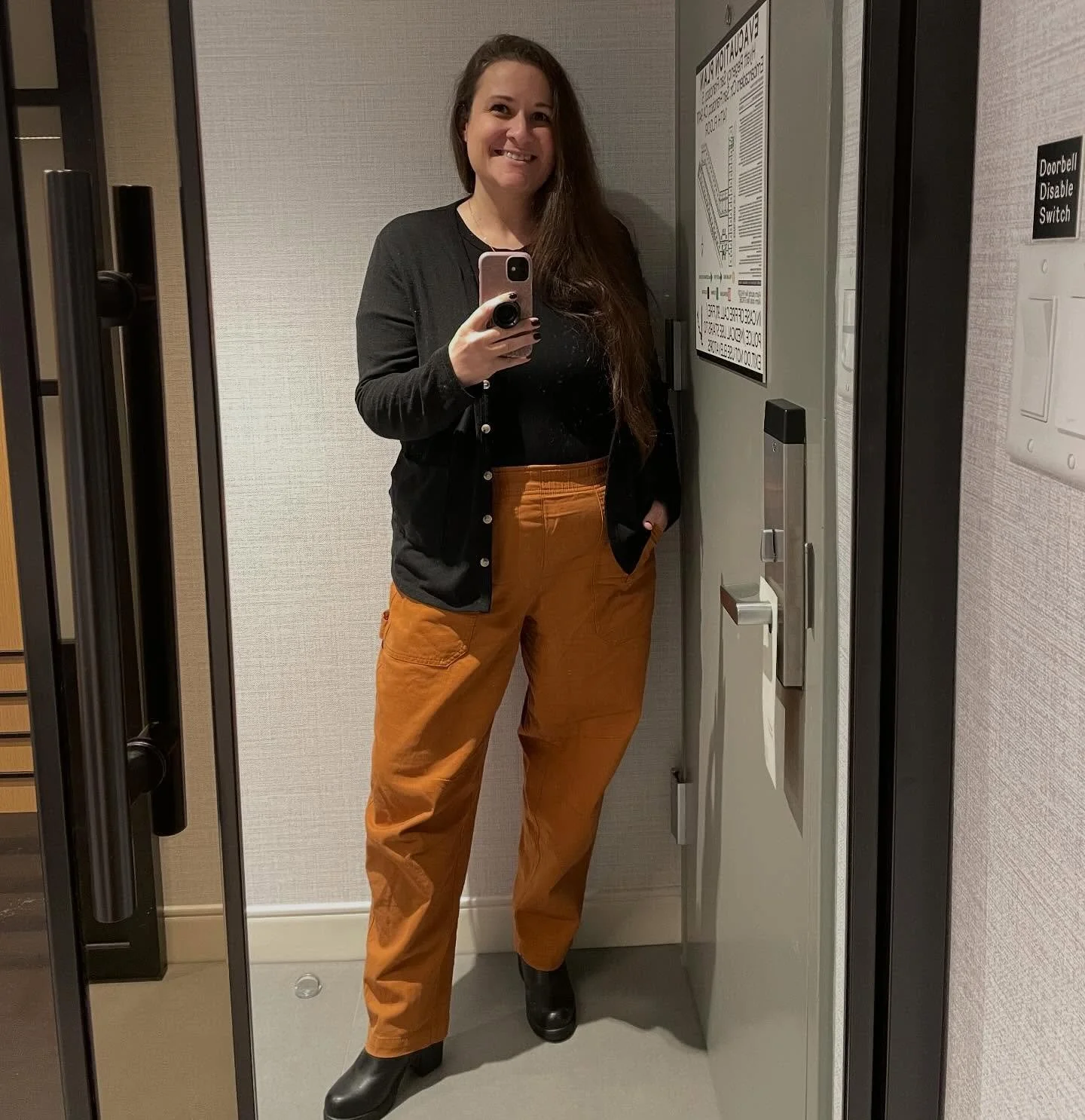 Ready for a twisted afternoon at Left Coast Crime!

Podcasting panel at 3:45. Come say hi!!! 

#leftcoastcrime #writingpodcast #bookcoach #crimeandquill