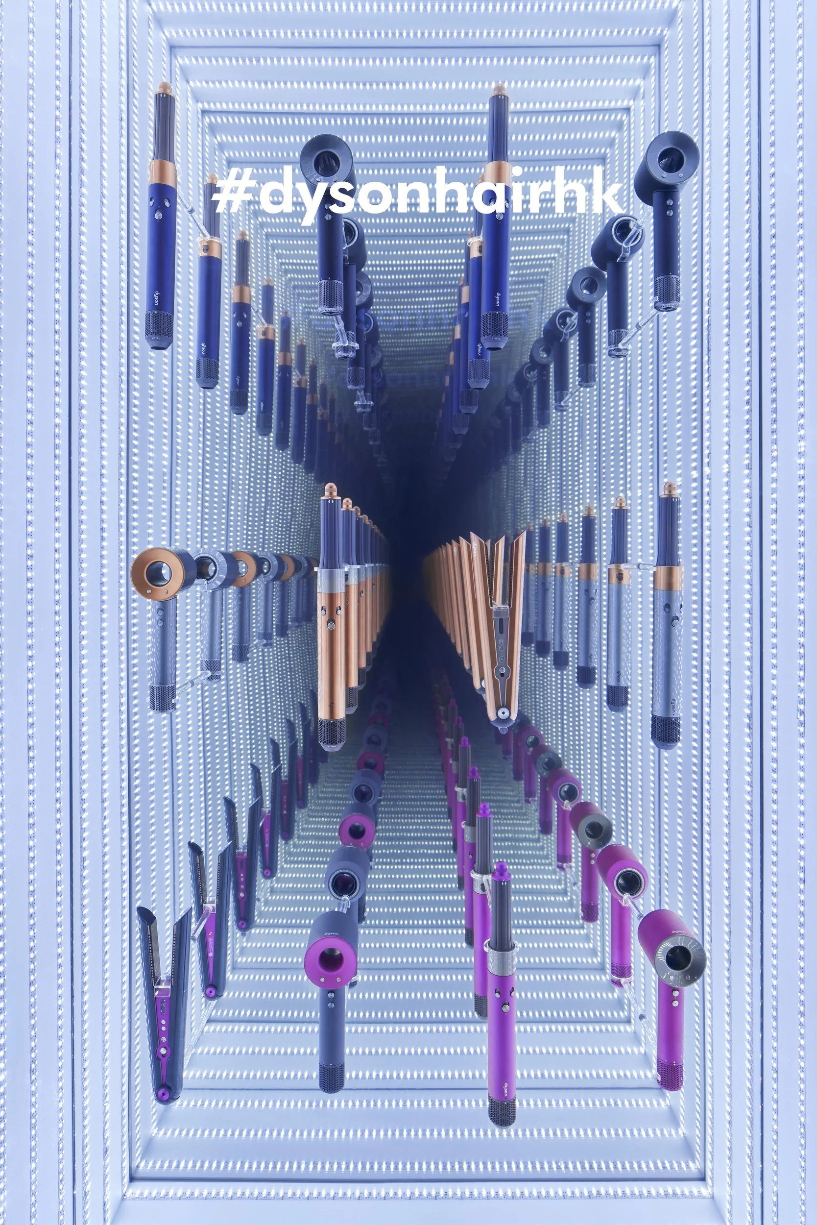 Dyson Beauty Lab Pop Up, SOGO - Infinity Wall