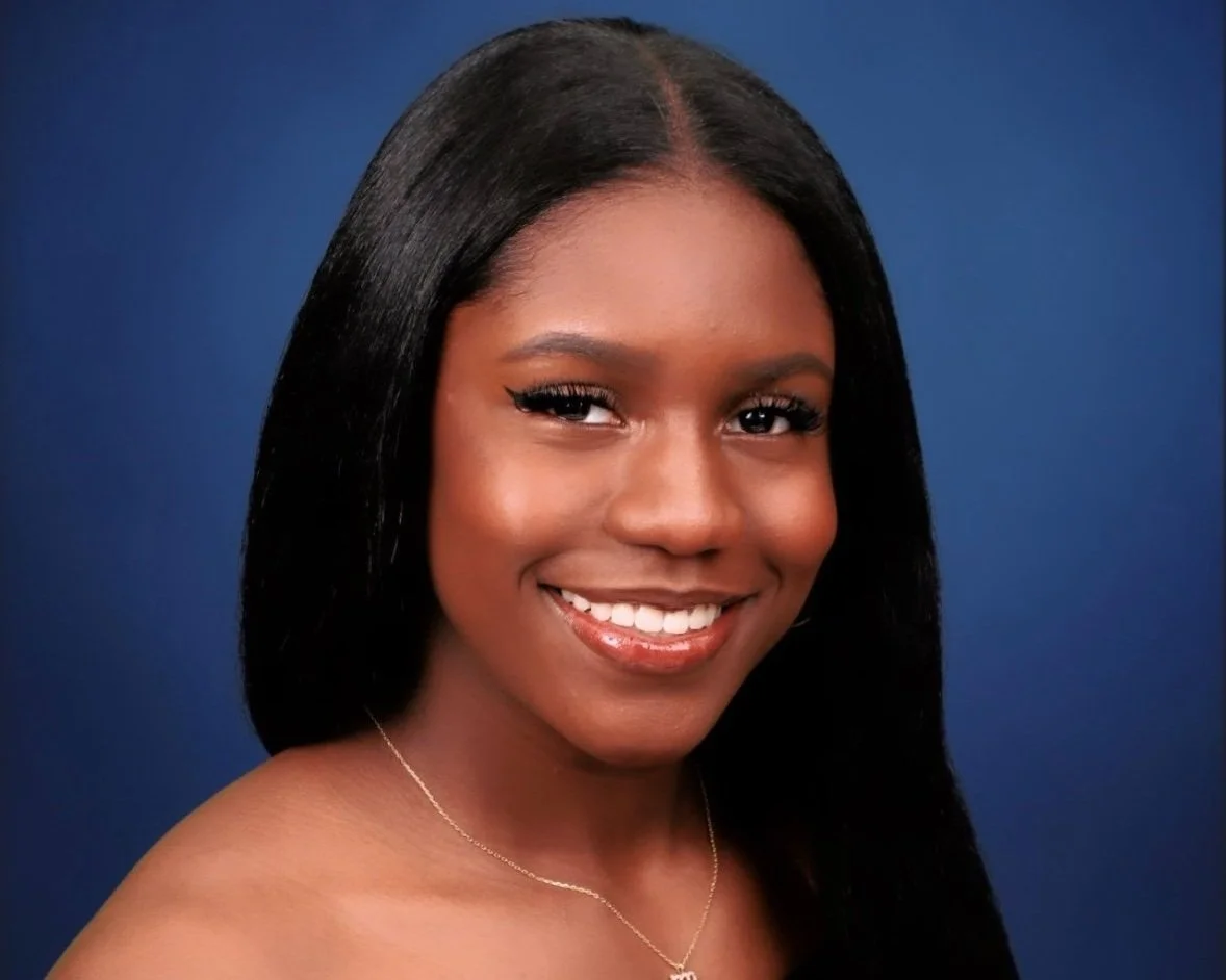 BF4B86E3-2F16-4B21-BED2-A0F8DE1B2A6B - Solei' Mirvil.jpg