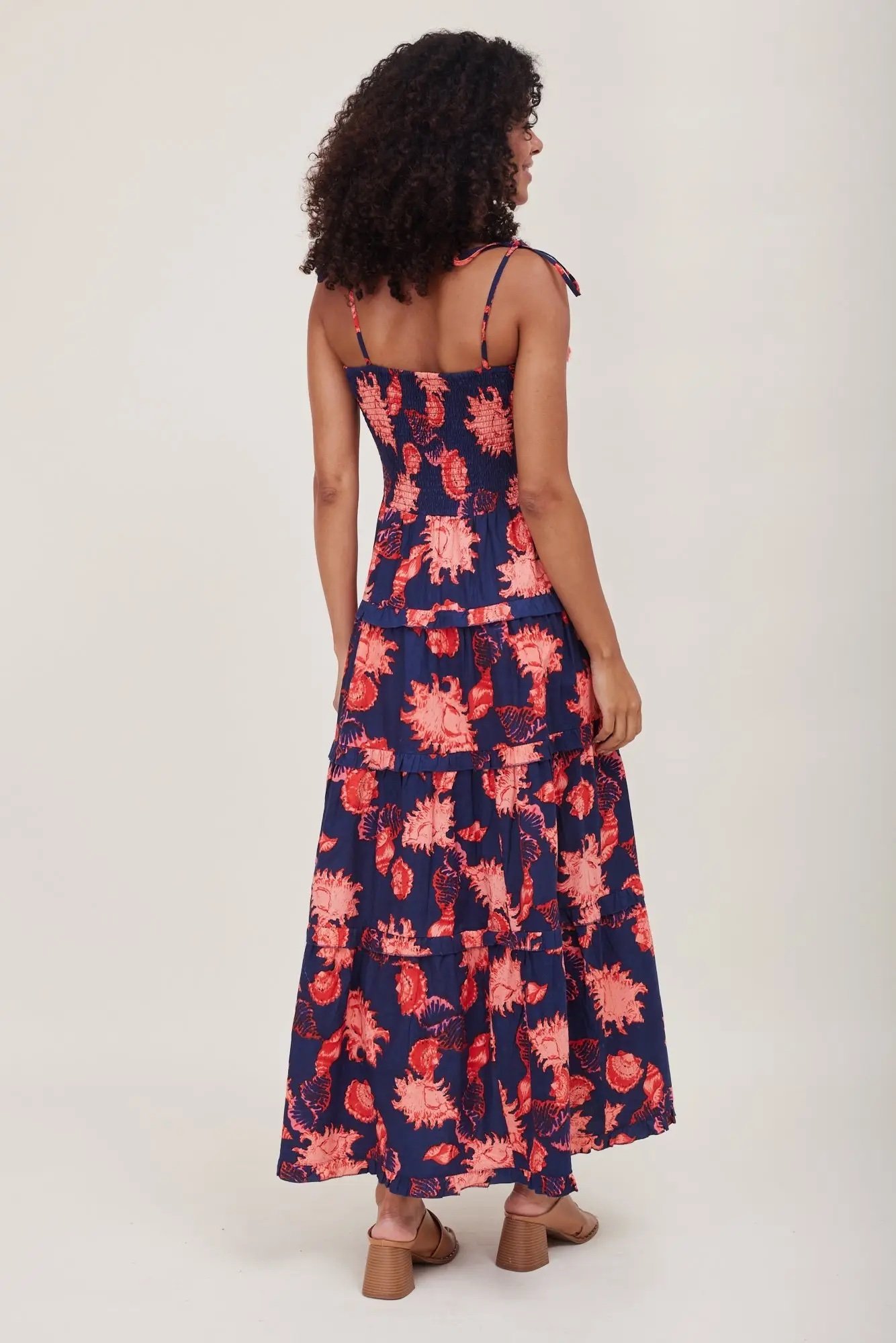 Deep Shells Maxi Dress_Lunadelmar_2023_1.jpg