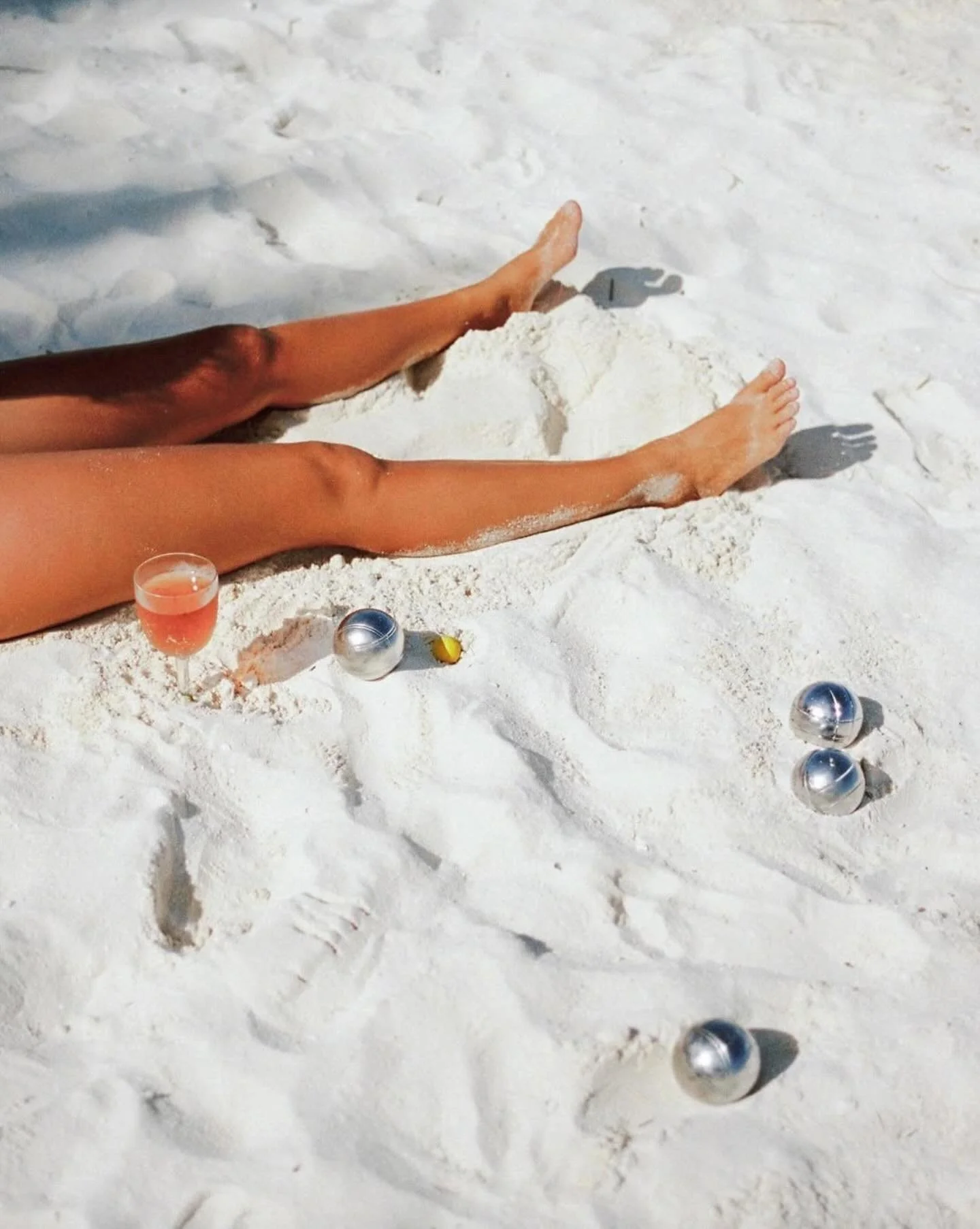 There is a power in doing absolutely nothing at all. To sit with the sun, to feel the sand, to let the day unfold without a single demand.

repost: @cameron_hammond