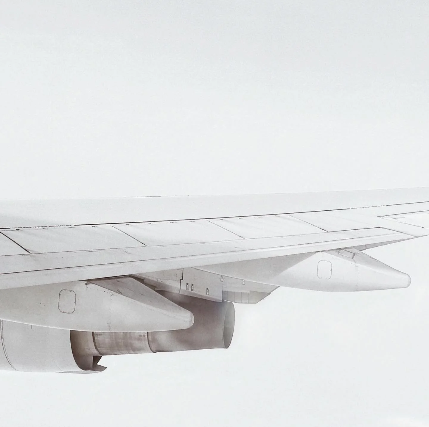 This is our reminder to you: give yourself the space to step back and look at things differently. There is a radiant kind of ease in finding a new way forward. ✈️