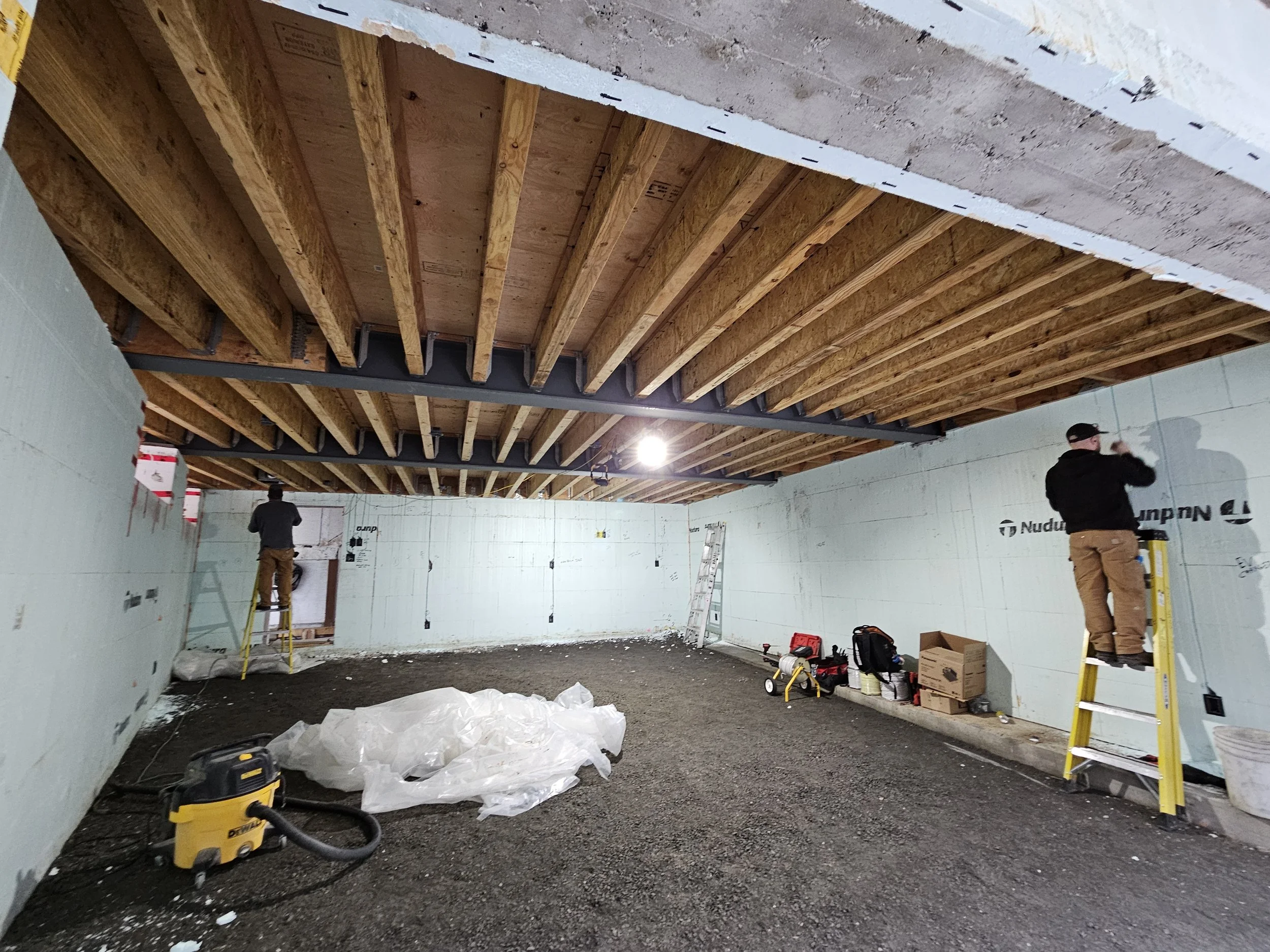 golden spruce builder working whistler 10