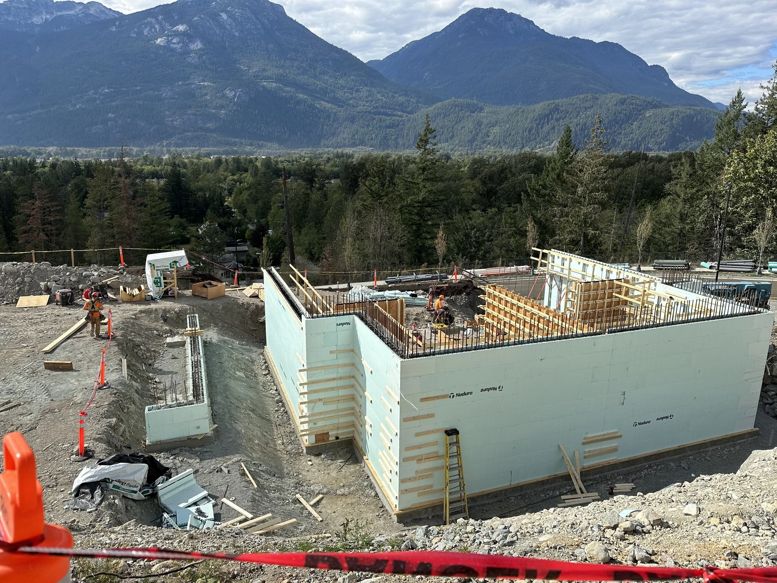 golden spruce builder working whistler 4