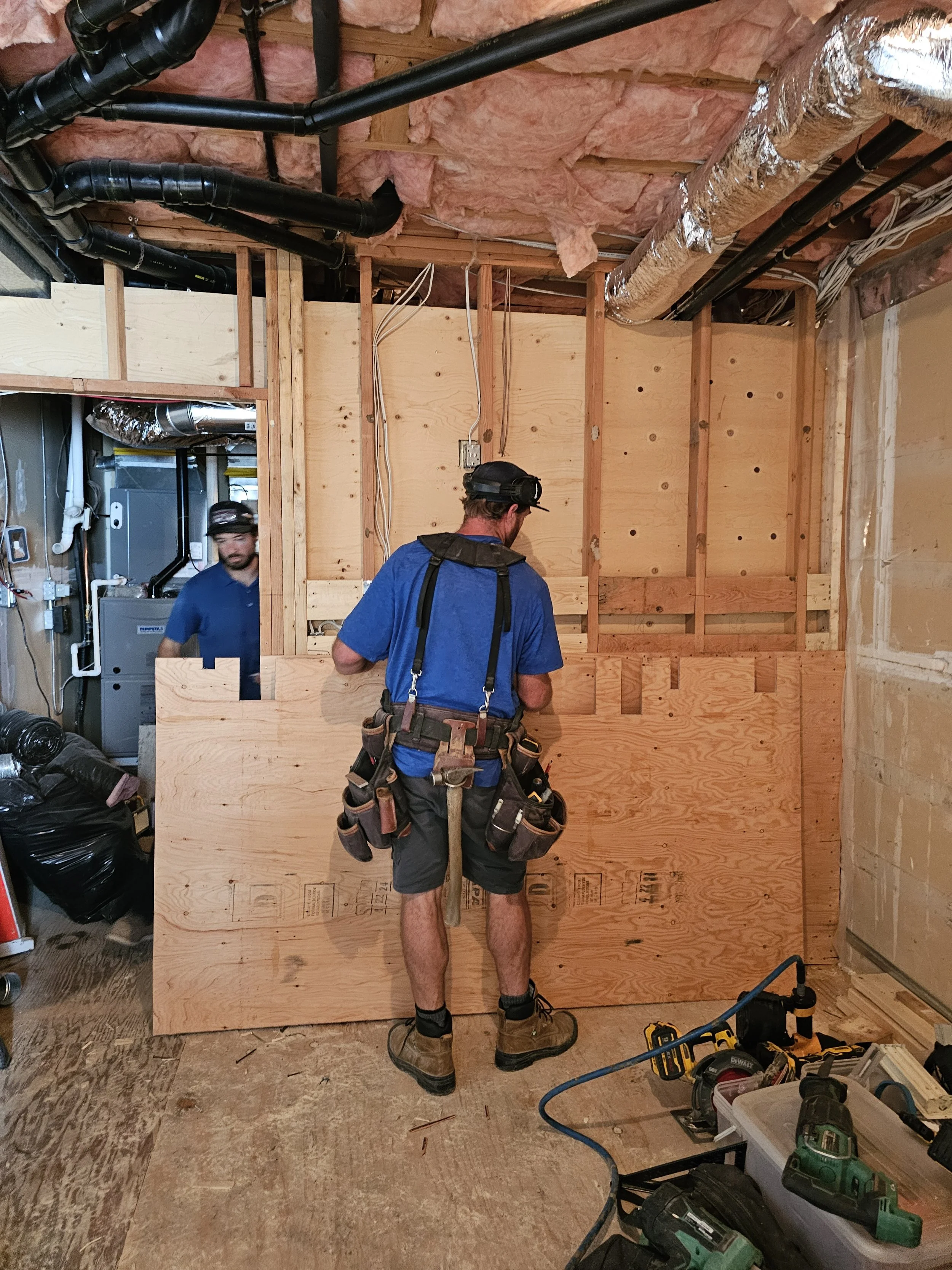 golden spruce builder working whistler 9