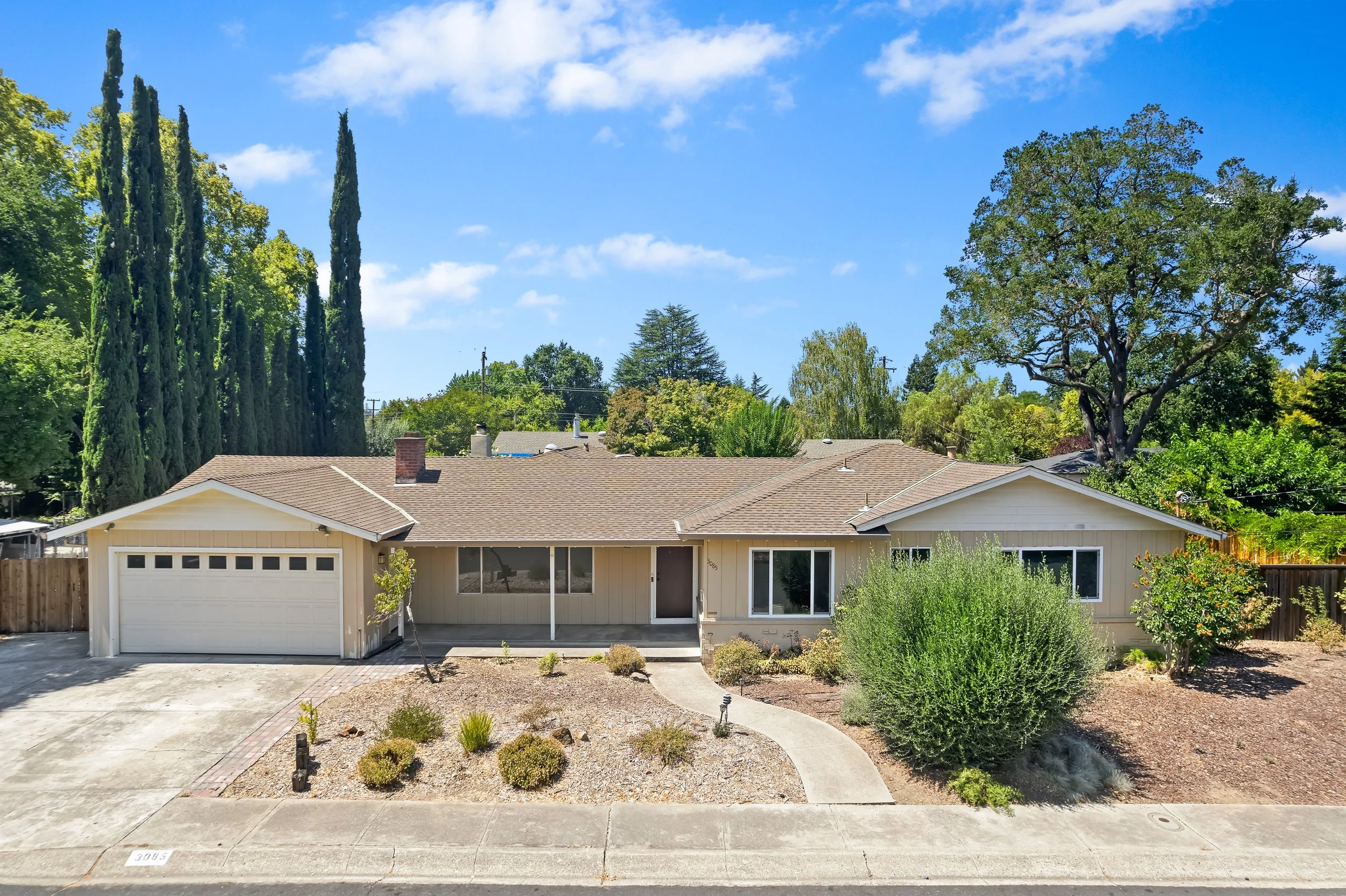 3085 Avellano Drive