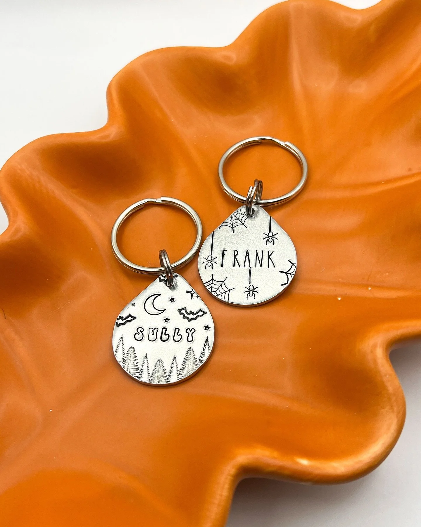 this wednesday will be the last day to order a fall/halloween pet ID tag for arrival by 10/31! 🕸️🦇
&bull;
in case you missed it, we are hosting three fun days of giveaways &amp; any purchases while they run are extra entries! thanks so much for the