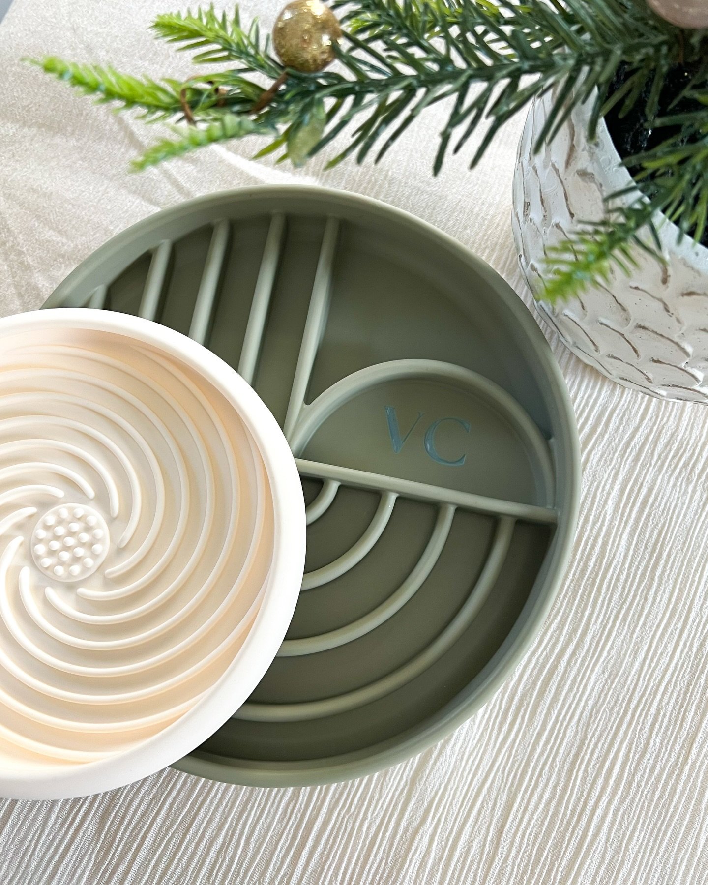 counting down the days for christmas arrival, not too late to get your holiday order in! 🌲🤍
&bull;
we still have one more order to give a free stocking snuffle away with! last day for guaranteed arrival by christmas for pet tags will be tomorrow! t