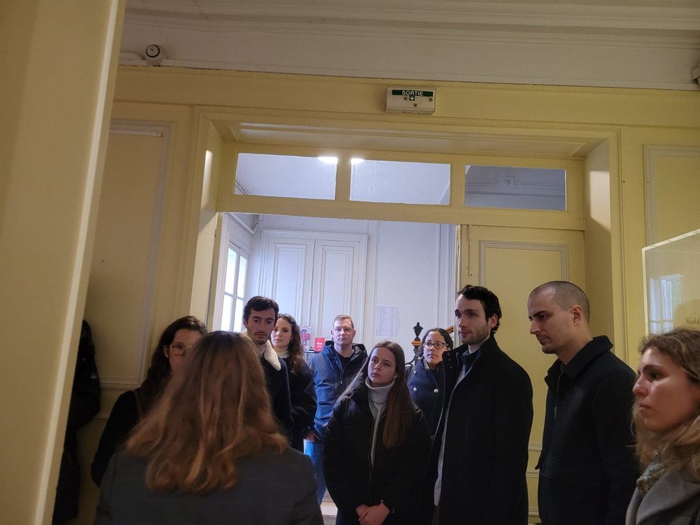 Guided tour of the Alexandre Dumas Museum, with the Young Friends members from musée de Cluny and members of the Action Jeunes group © Justine Cardoletti