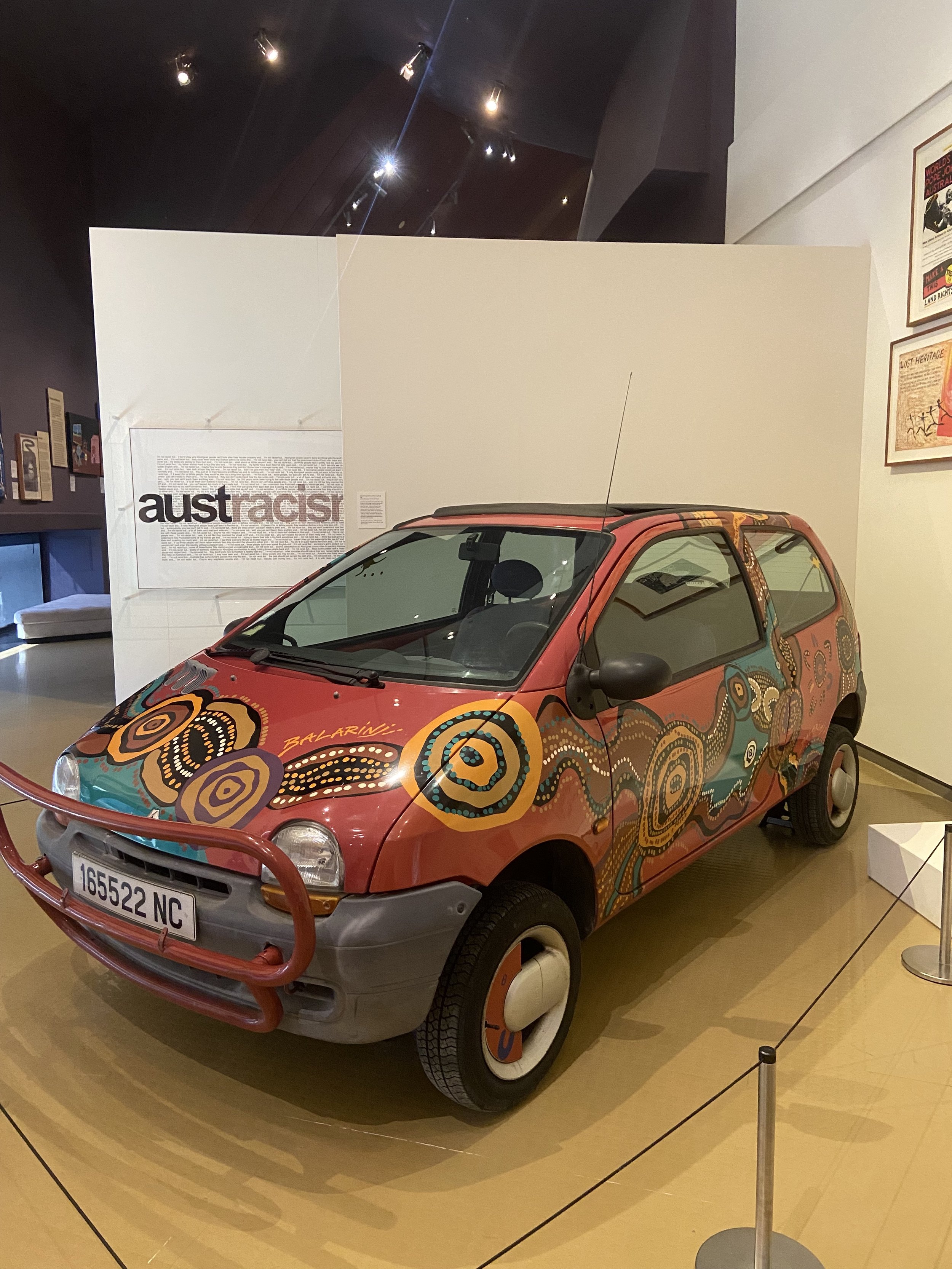A nice example of cross-cultural bridge between France and Australia: Renault Twingo in Wunala Dreaming livery, design by Yanyuwa man John Moriarty, 1992