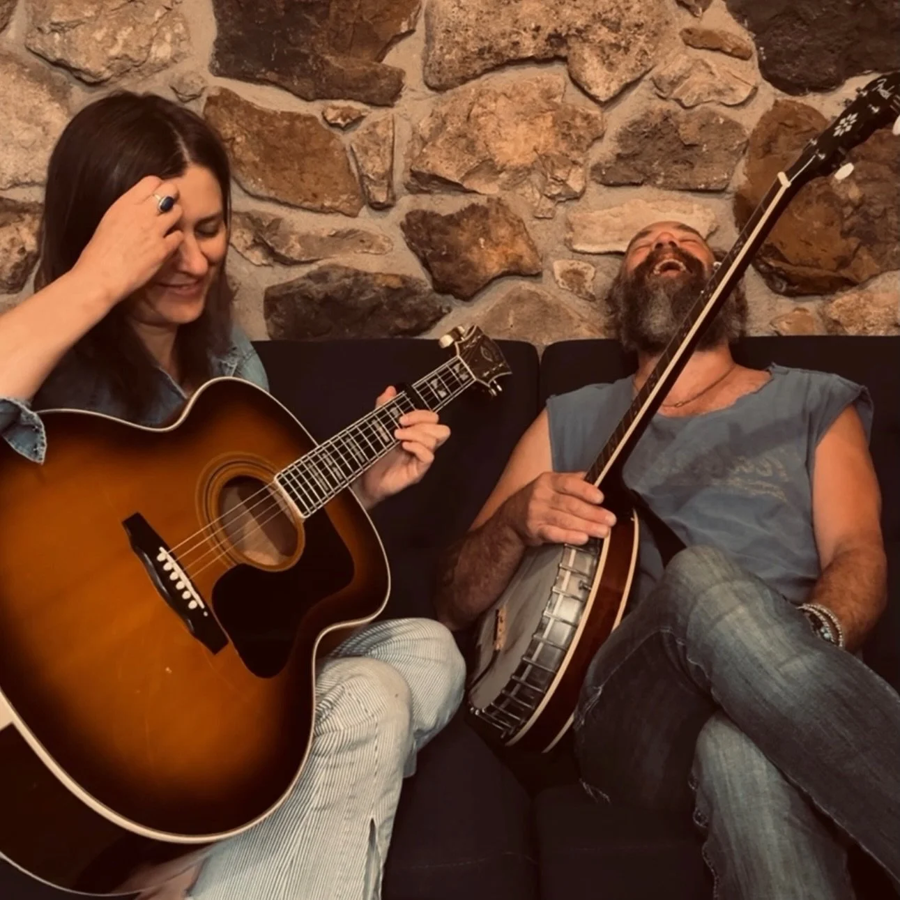 Bloomington IN @orbit_room w/ @sarajeanstevens tomorrow night!&hearts;️